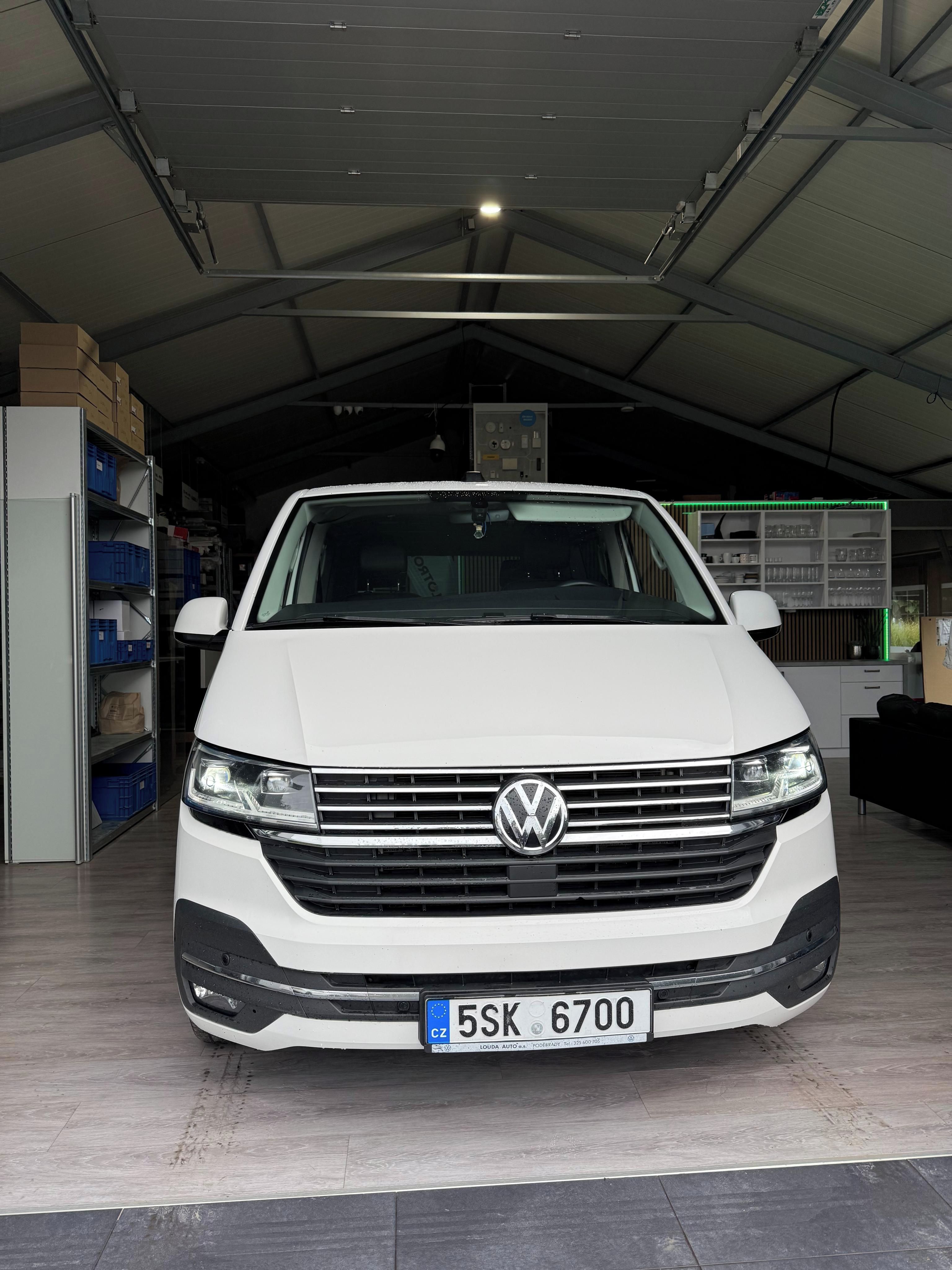 Volkswagen Multivan, Multivan T6.1 Highline/5dv/DSG - fotka 2
