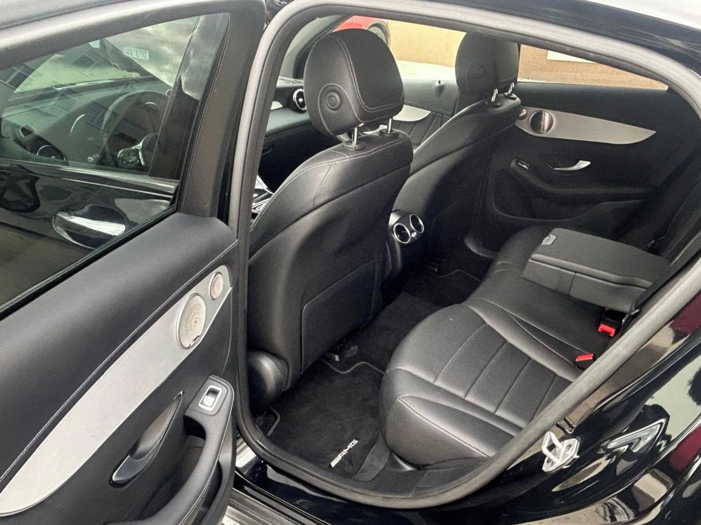 Mercedes-Benz GLC, 300d - fotka 6