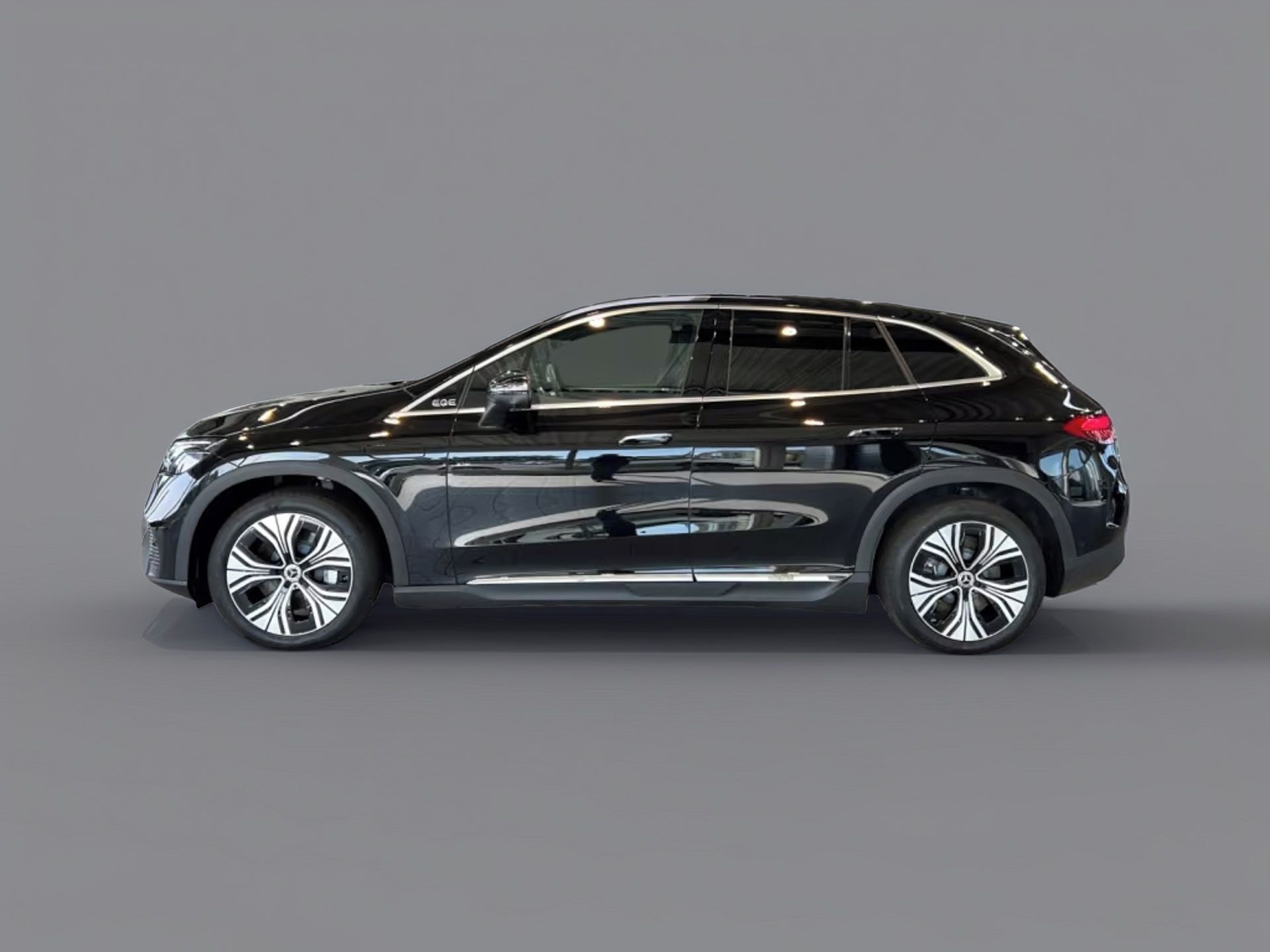 Mercedes-Benz EQE, 350+ 360 Distro Taž Venti.sed - fotka 3