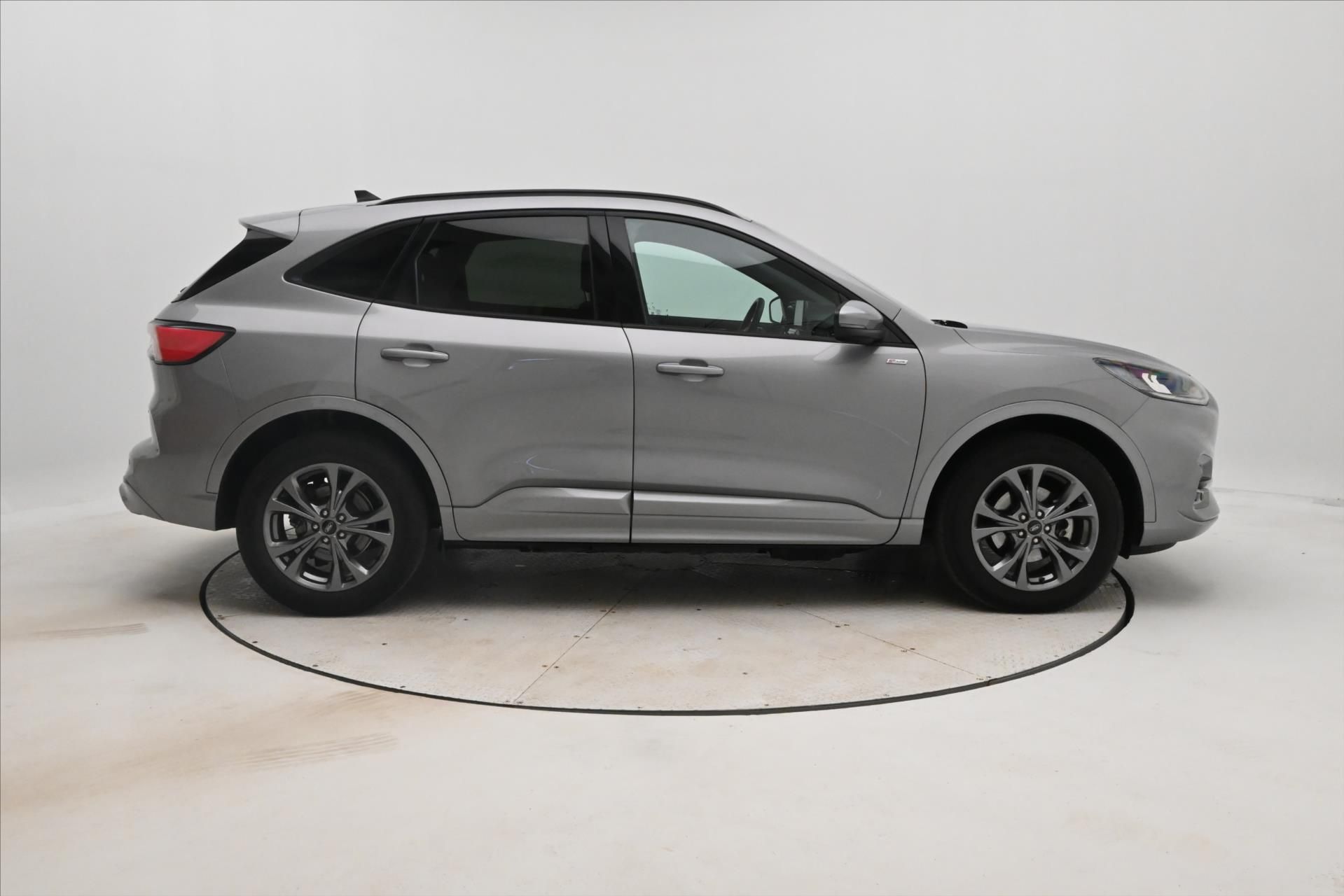 Ford Kuga, 2,5 Hybrid 112kW ST-Line AT Zá - fotka 4