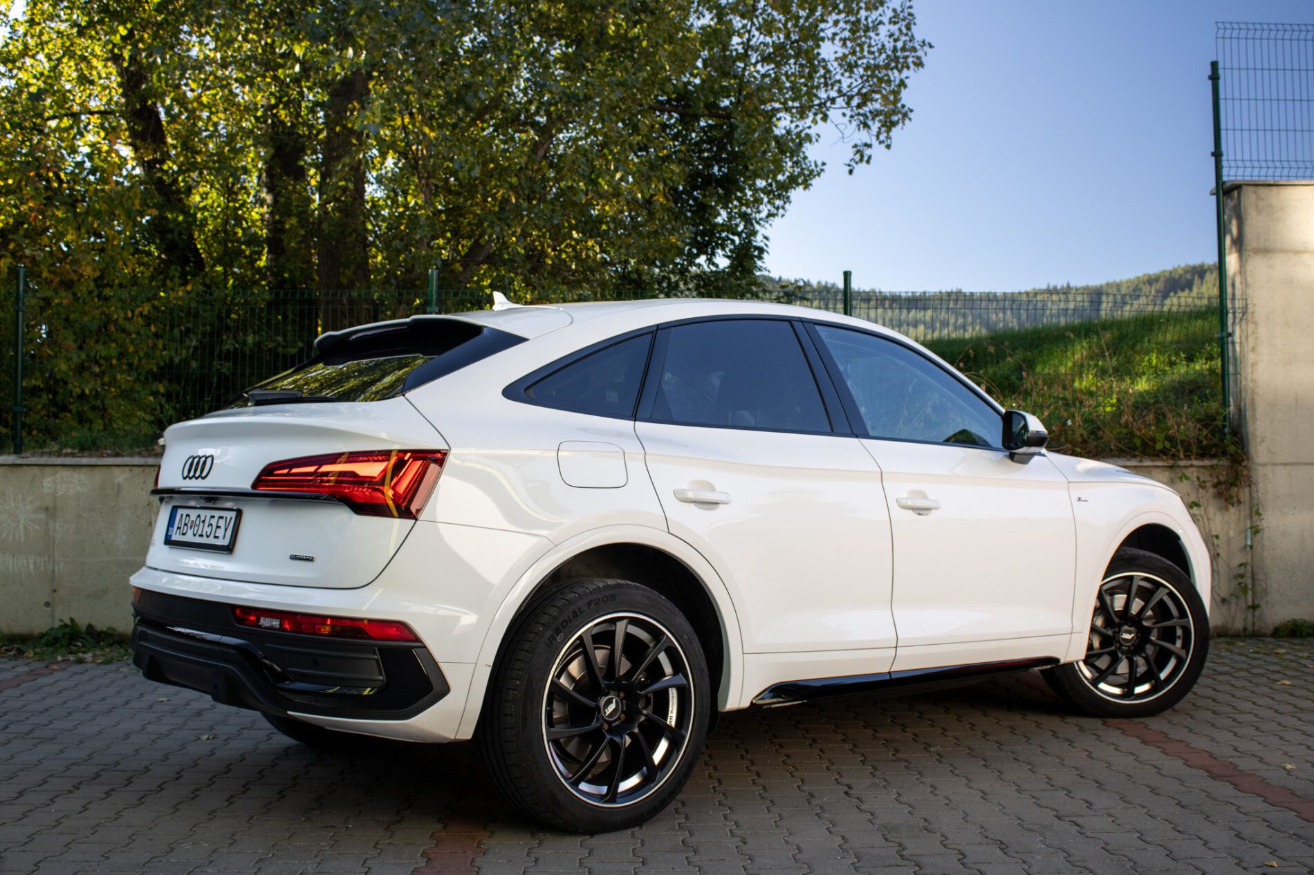 Audi Q5 - fotka 6