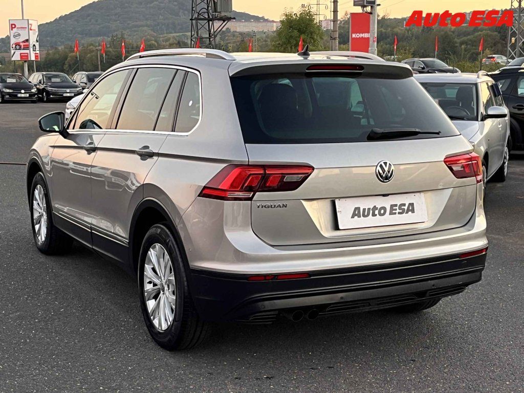 Volkswagen Tiguan, 1.5 TSi,ČR,LED,AC,temp - fotka 6