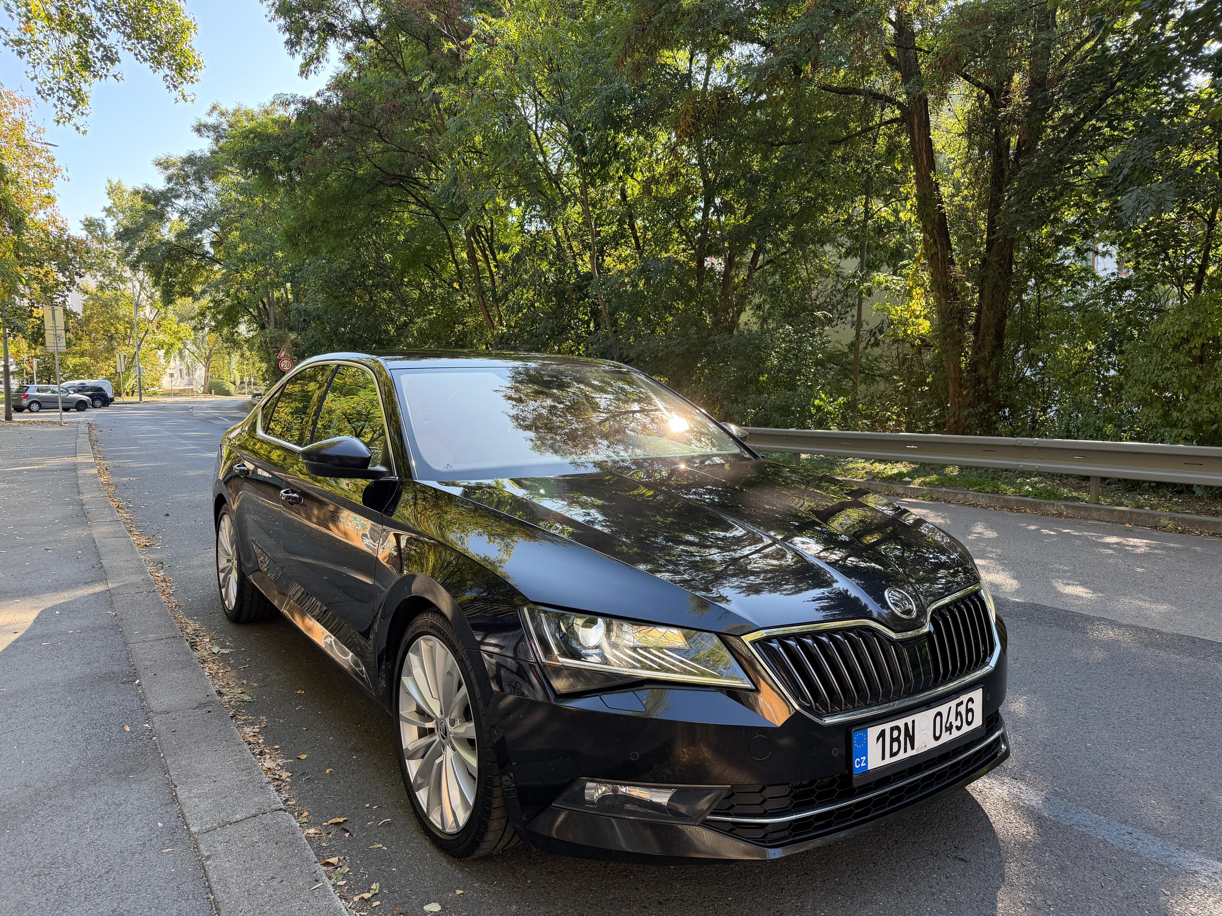 Škoda Superb, L&K 206kw ČR DSG WEBASTO - fotka 2