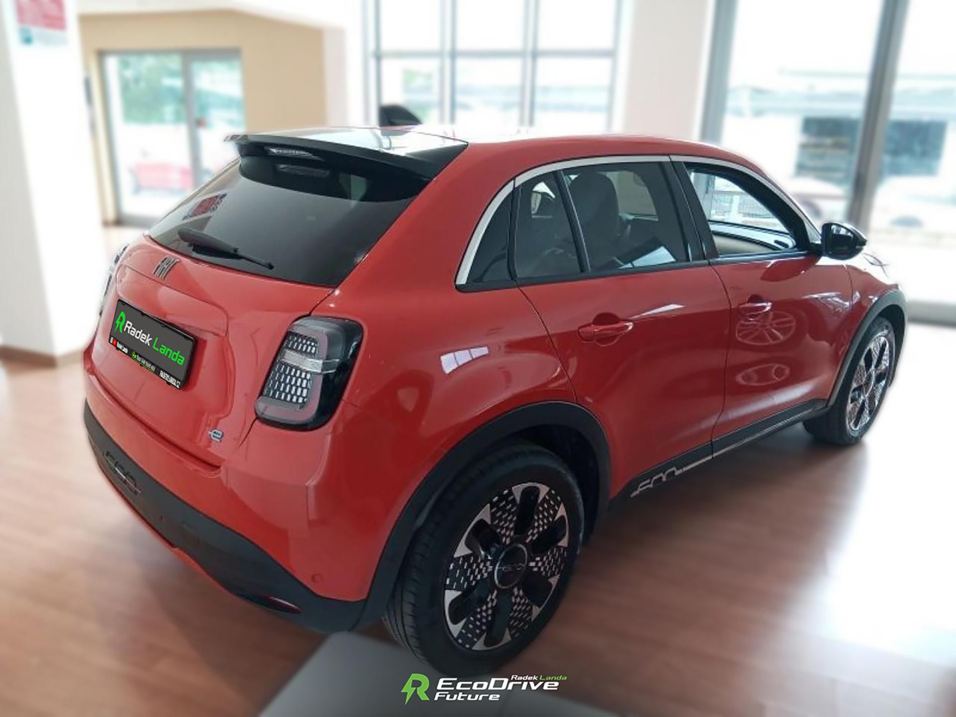 Fiat 600, vyhřívaná sedadla TOP výbava - fotka 5