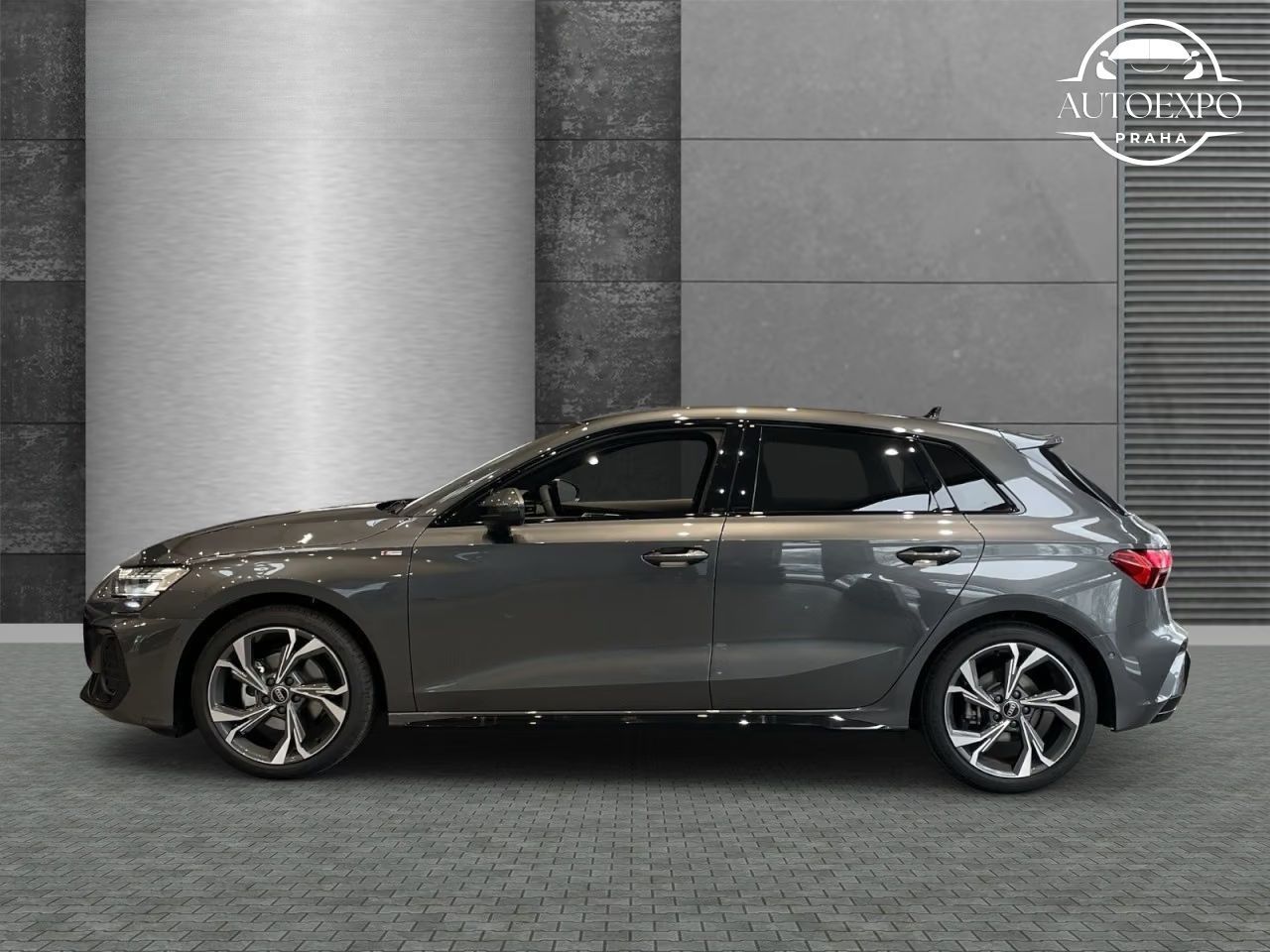 Audi A3, Sportback 2.0 TDI S line* - fotka 5