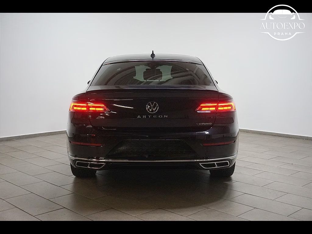 Volkswagen Arteon, 1.4eHybrid DSG R-Line Virtual* - fotka 6