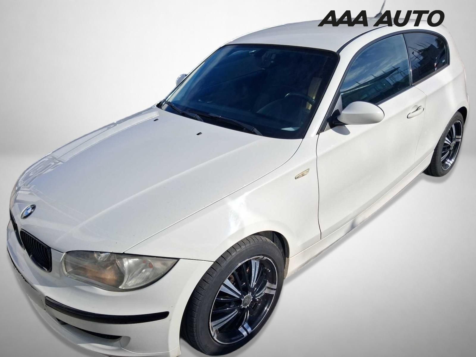 BMW Řada 1, 116i, Selection, Klima