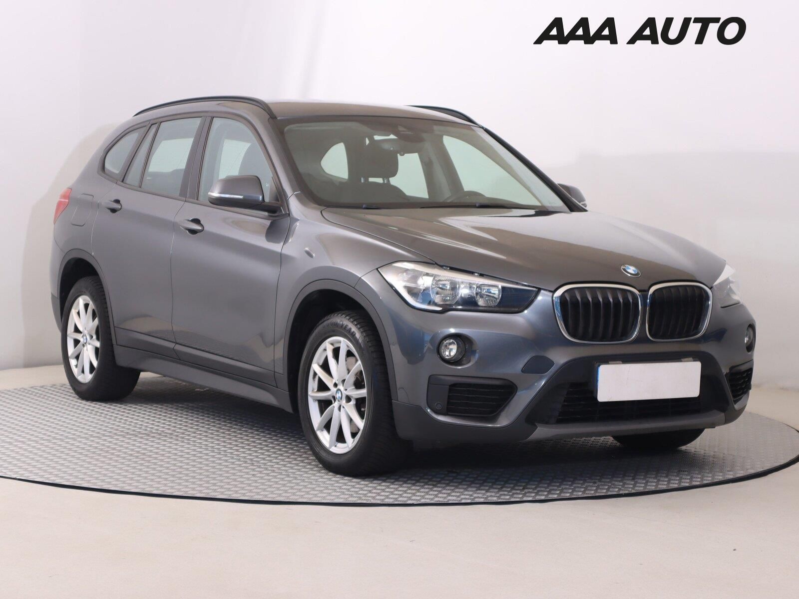 BMW X1, sDrive18i, Automat, Serv.kniha