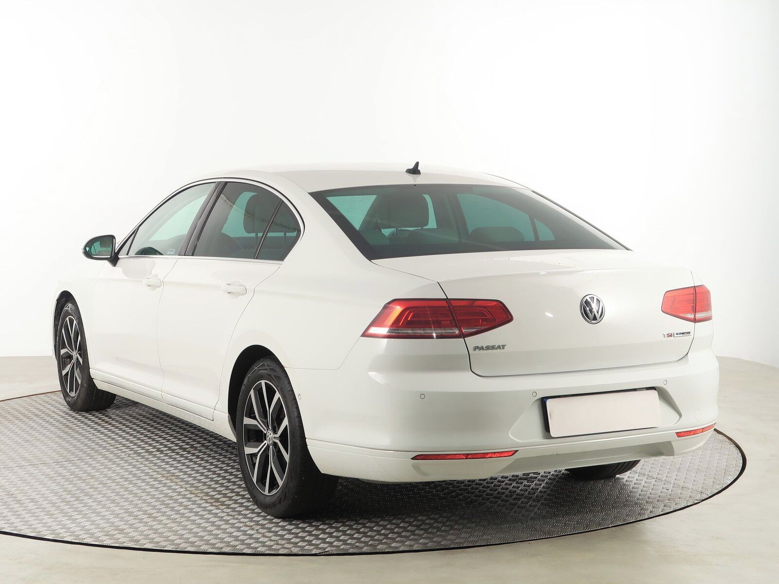 Volkswagen Passat, 1.4 TSI - fotka 4