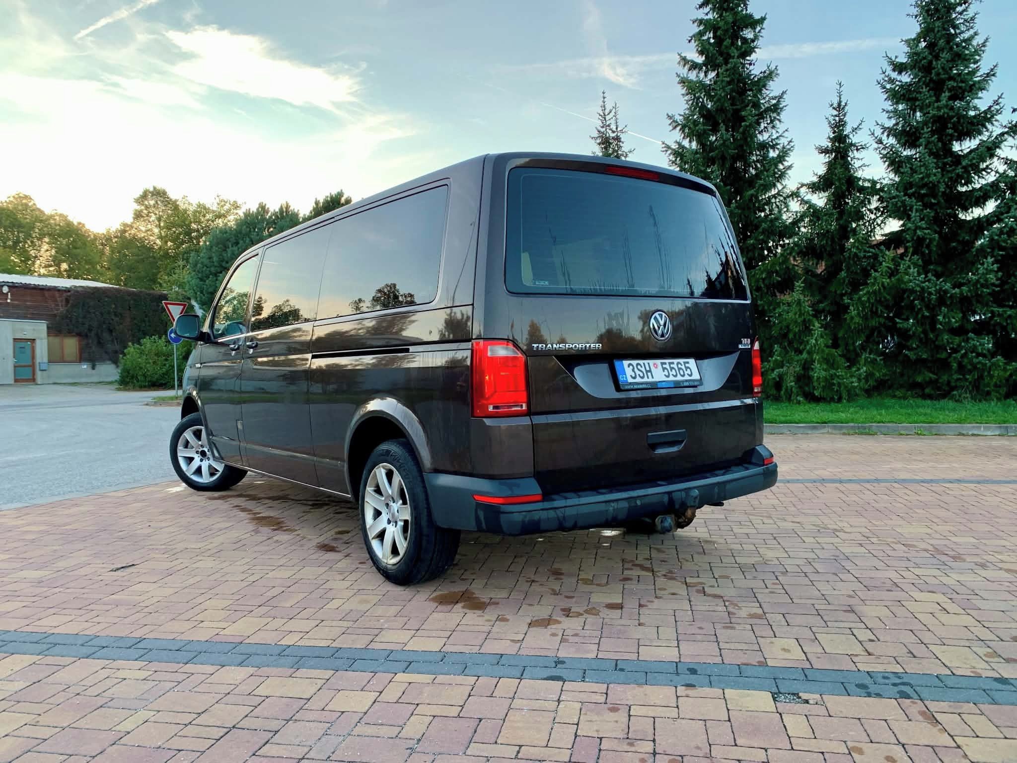 Volkswagen Transporter, T6 2.0 TDI 150kW – Servisován - fotka 3