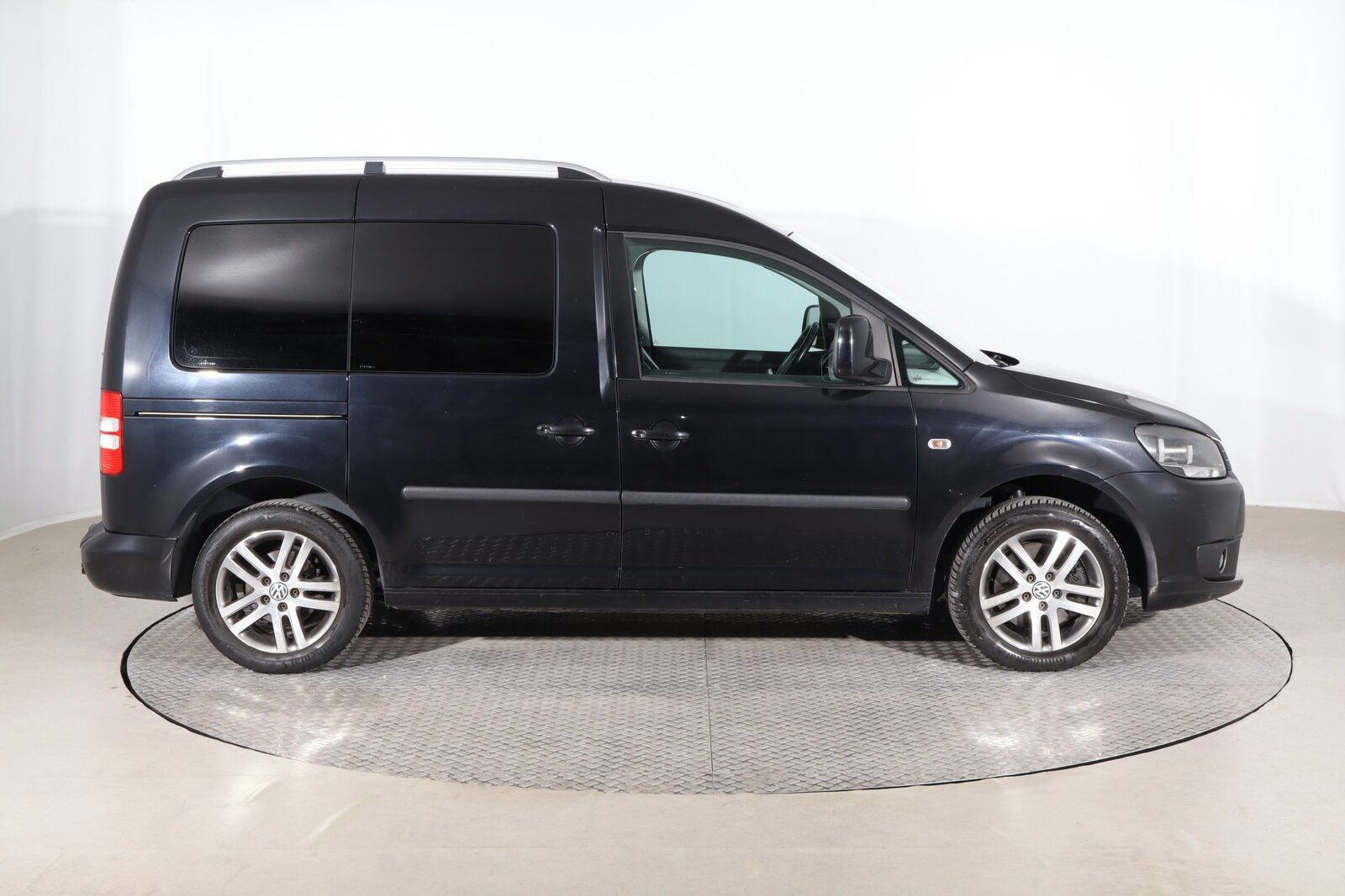 Volkswagen Caddy, 2.0 TDI, Highline, 5Míst - fotka 6
