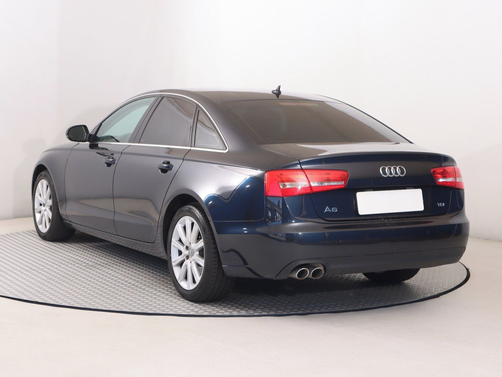Audi A6, 2.0 TDI, Automat - fotka 4