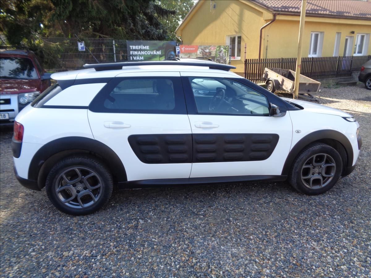 Citroën C4, 1,2 - fotka 6
