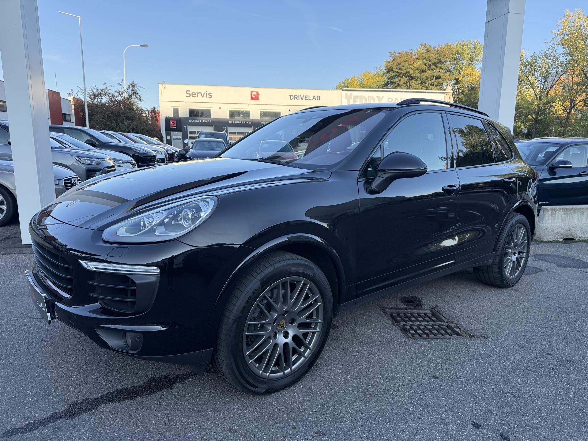 Porsche Cayenne, 3.0 D Platinum Edition - fotka 2