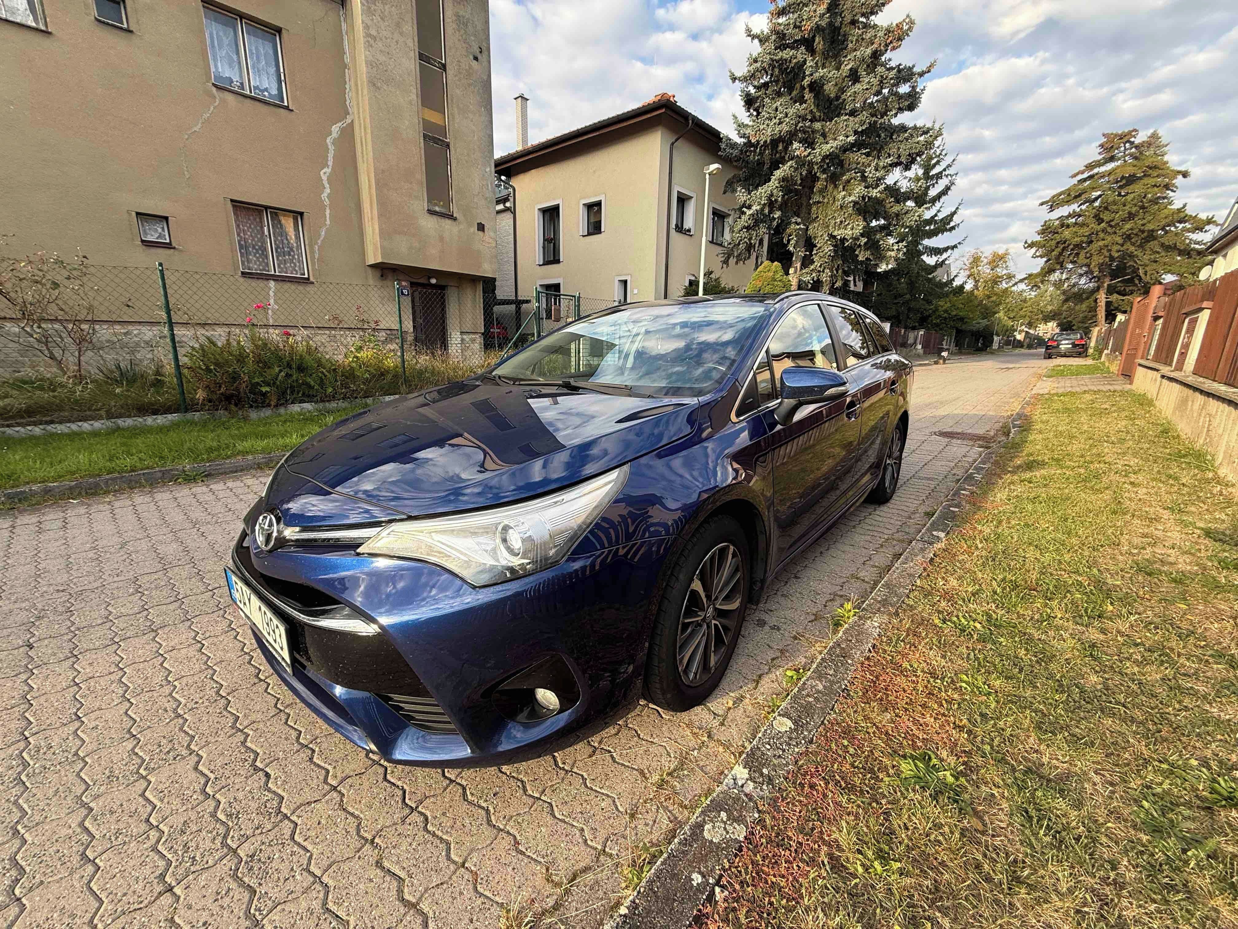 Toyota Avensis, Toyota Avensis Combi - fotka 2
