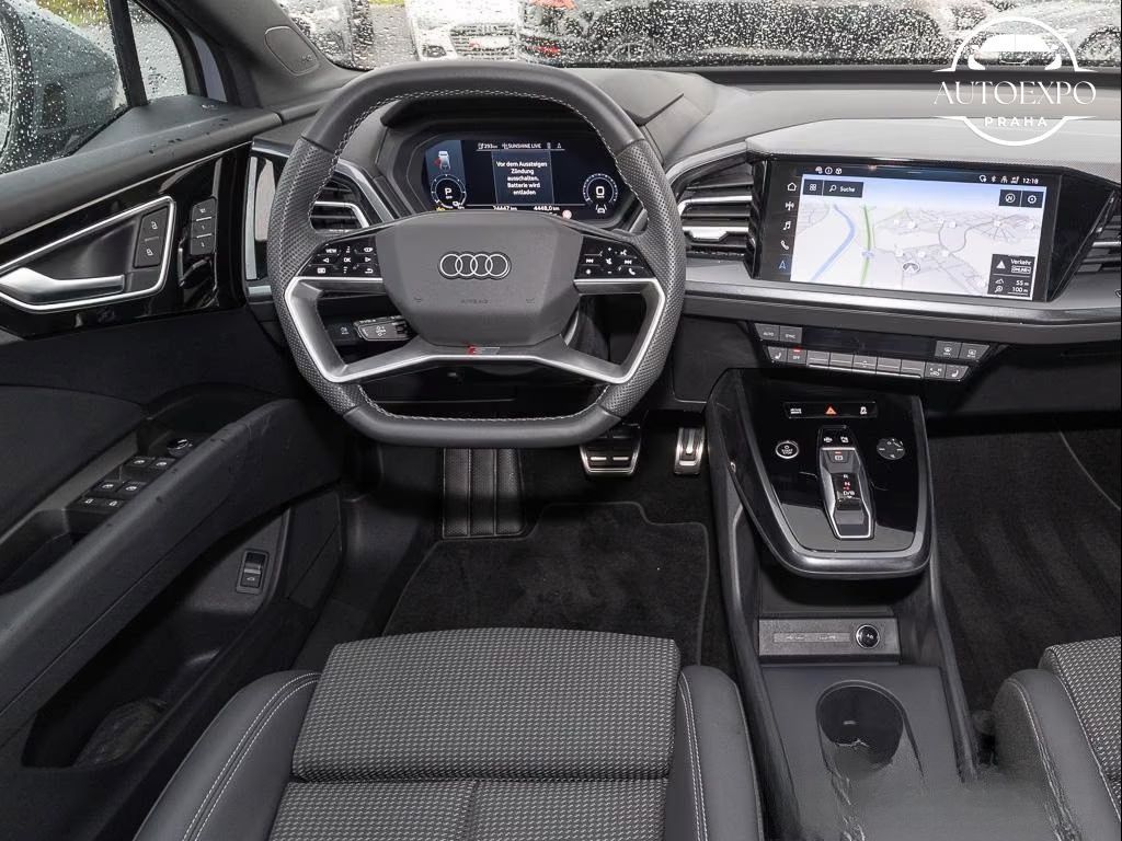 Audi Q4 e-tron, S line Matrix Kamera Sonos* - fotka 6