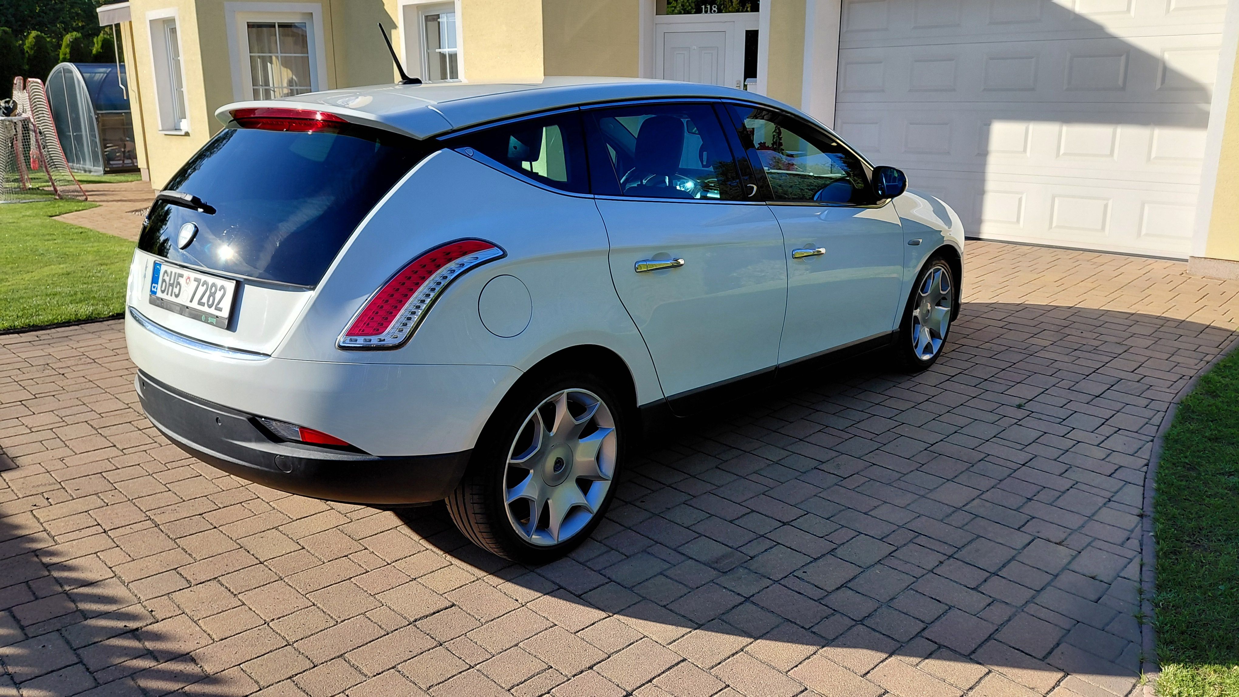 Lancia Delta, 1,4 T, 120PS, AUT. KLIMA - fotka 5