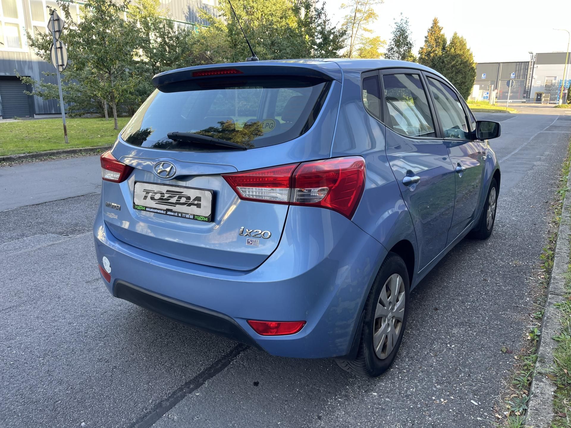 Hyundai ix20, 1,4i  /LPG/1.maj./ČR /servis - fotka 5