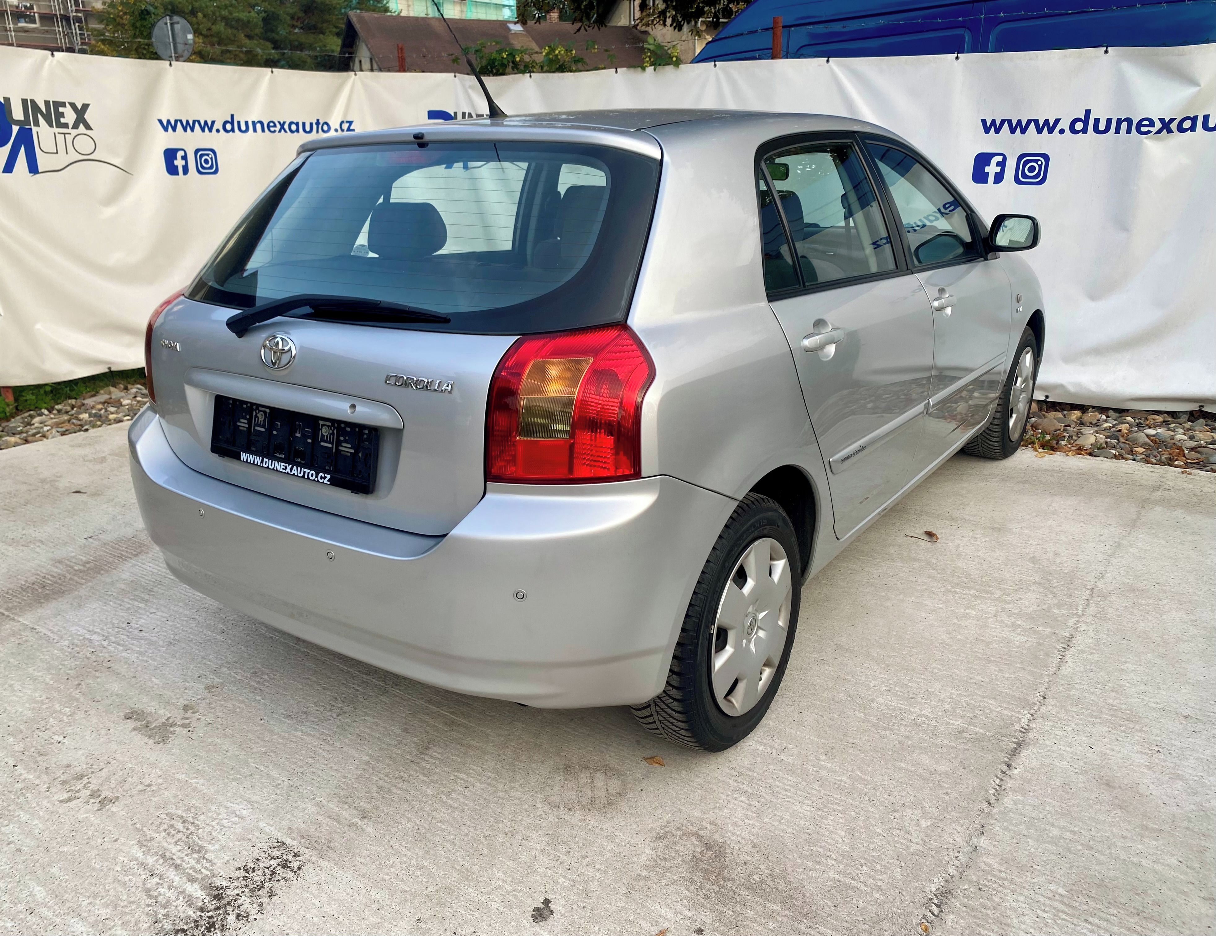 Toyota Corolla, 1.6, 1.majitel, 39tis nájezd - fotka 4