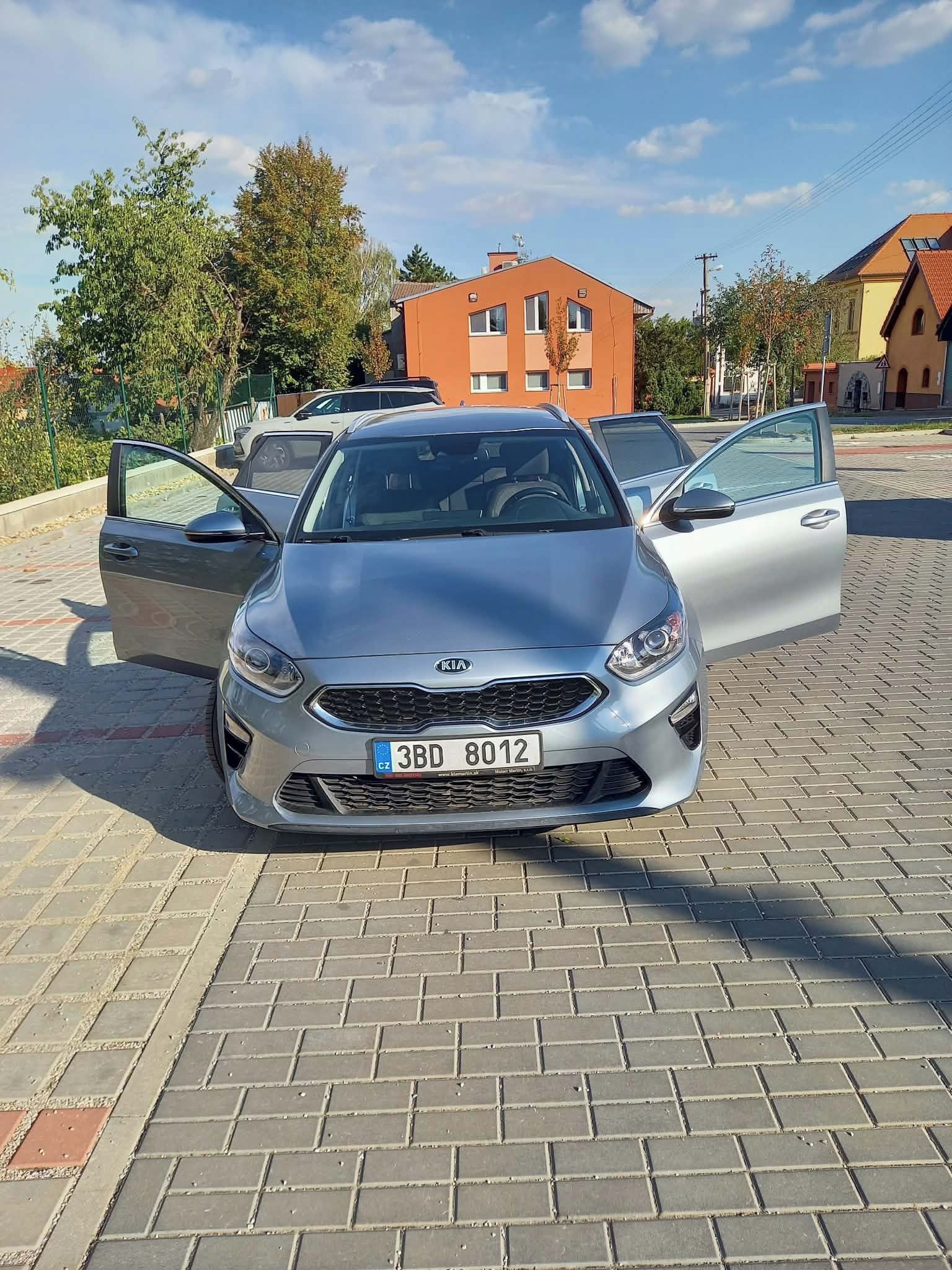 Kia Cee´d - fotka 6