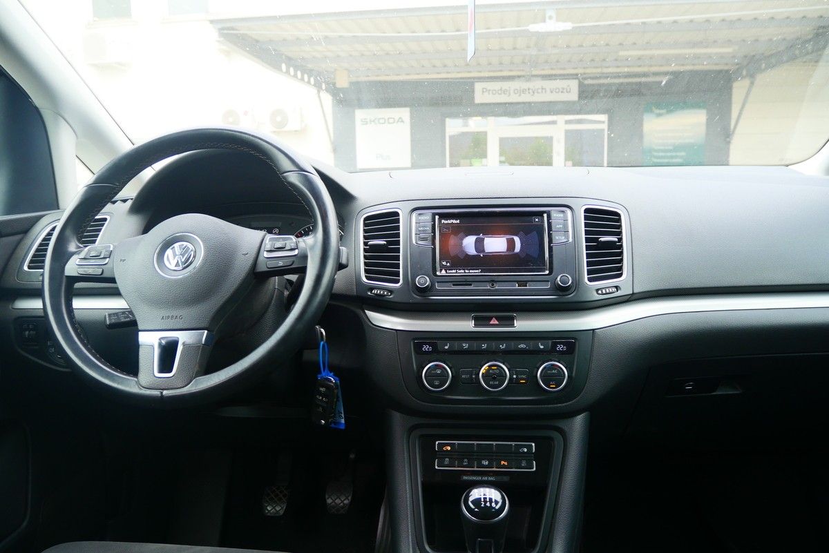 Volkswagen Sharan, 2.0 TDI 103  kW Trendline - fotka 6