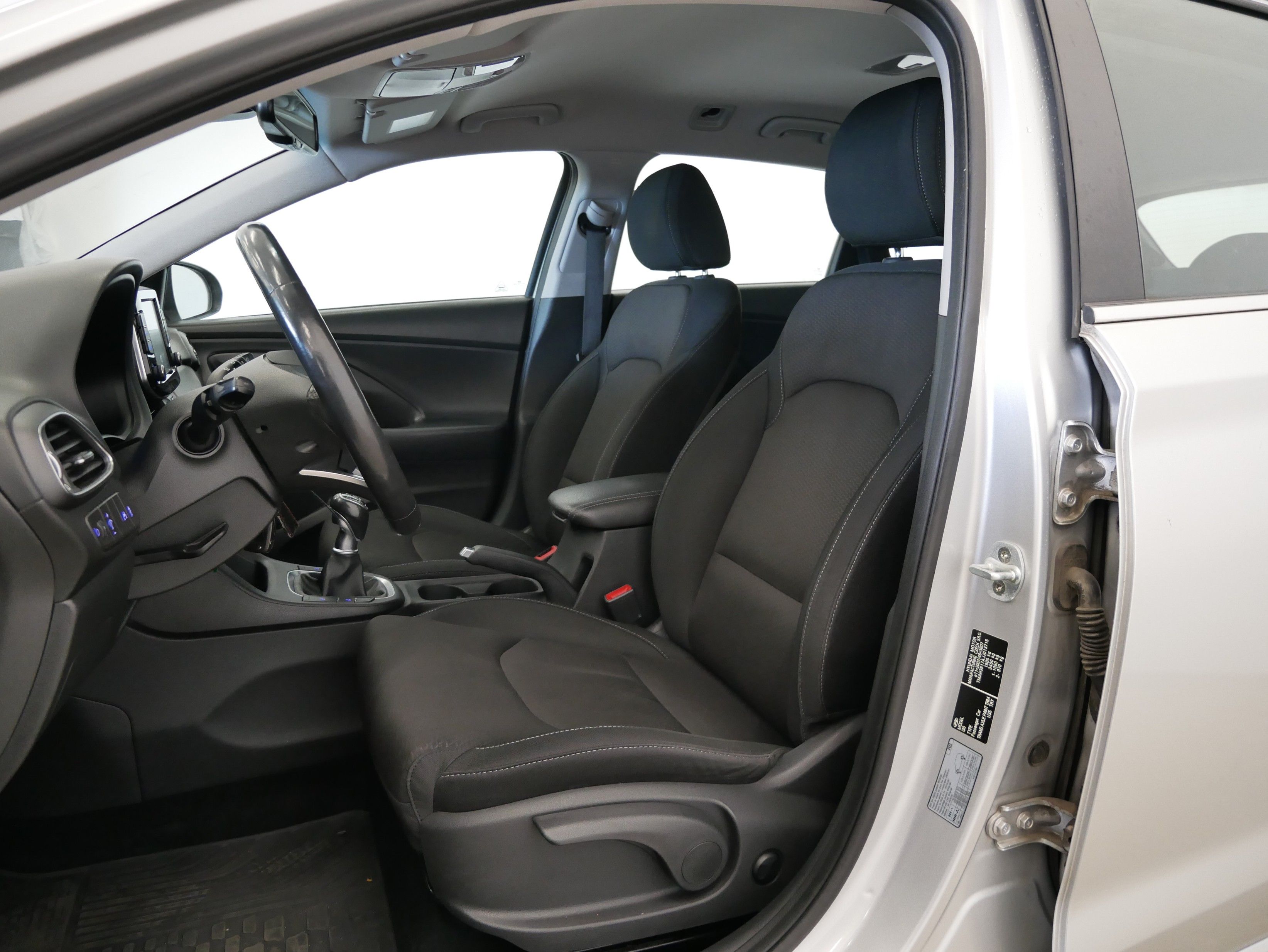 Hyundai i30, 1.6 CRDI, 81kW Style - fotka 6