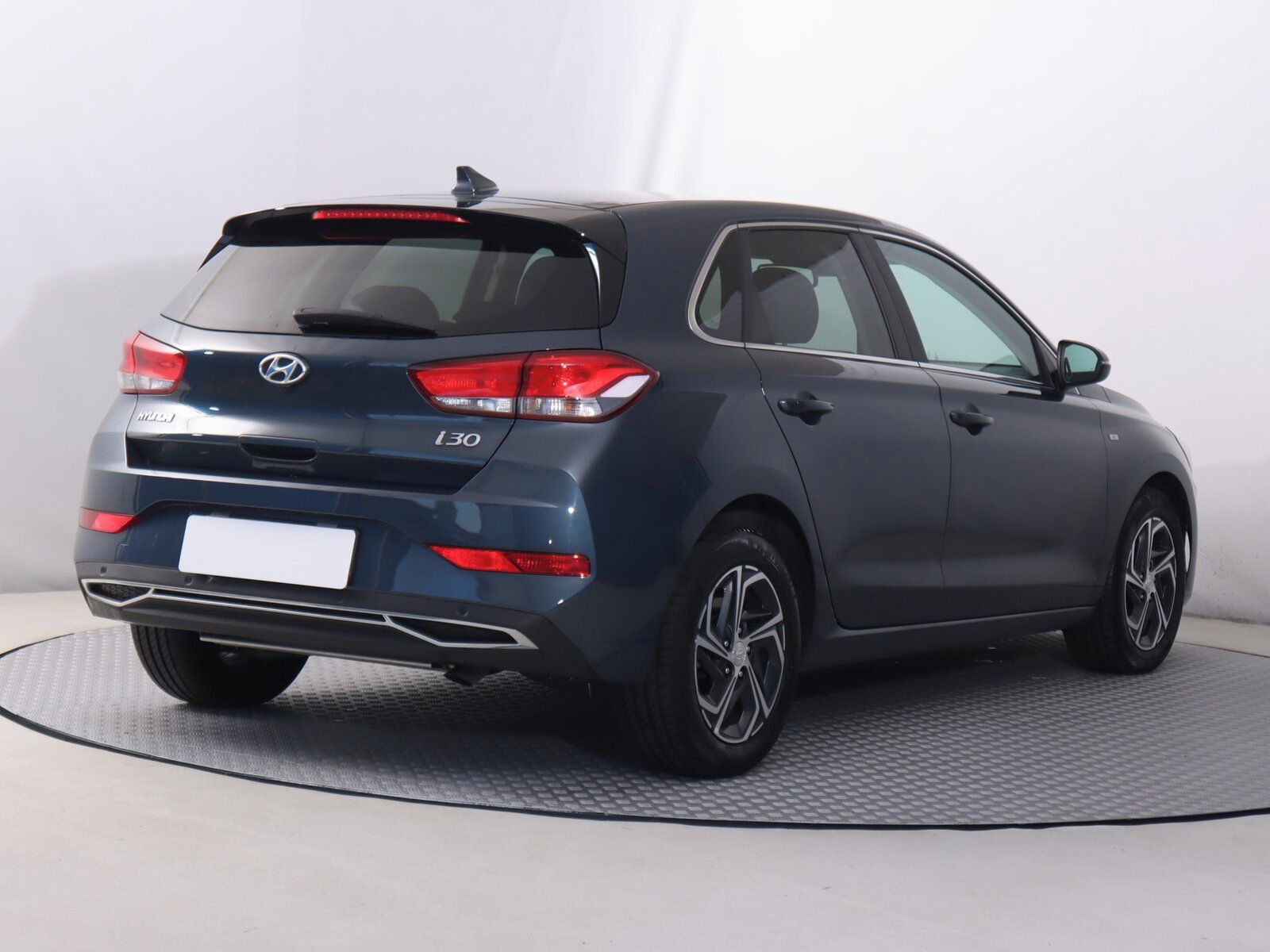 Hyundai i30, 1.5 T-GDI MHEV, Serv.kniha - fotka 5