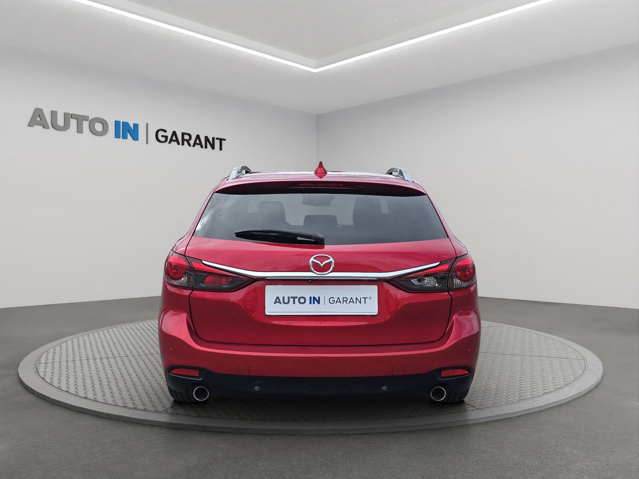 Mazda 6, 2,2 SkyActive-D 129 kW, NAVI - fotka 6