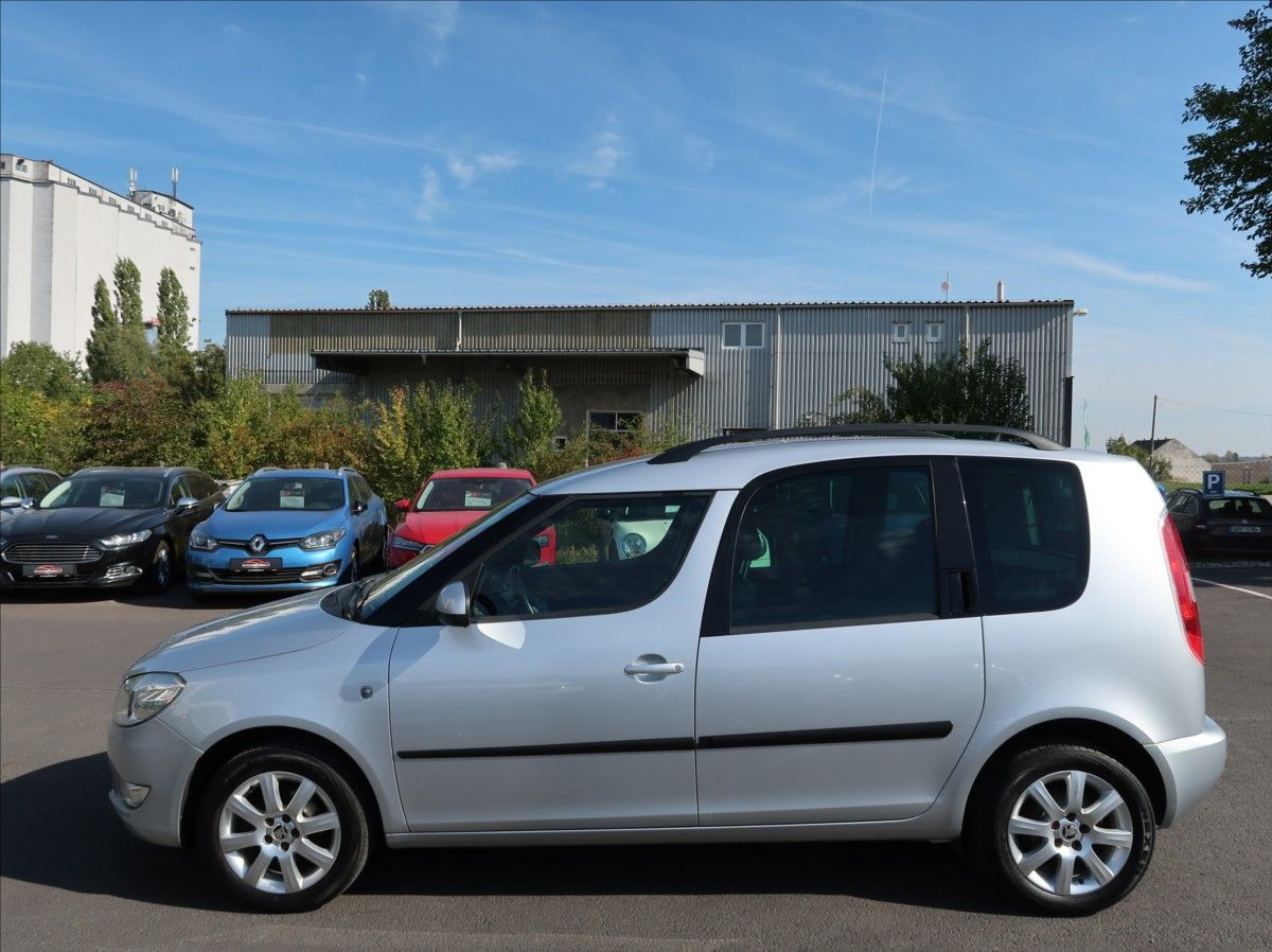 Škoda Roomster, 1,2 TSi,63kW,1majČR,klima,tažn - fotka 6