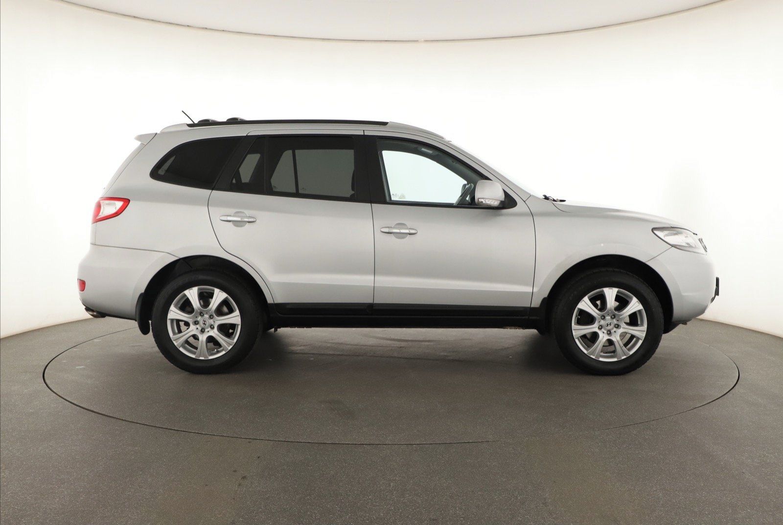 Hyundai Santa Fe, 2.2 CRDi, 4X4, Kožené sedačky - fotka 6