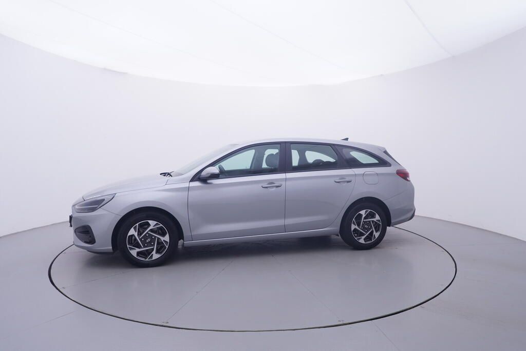Hyundai i30, Comfort 1.0 GDI 73 kW - fotka 2
