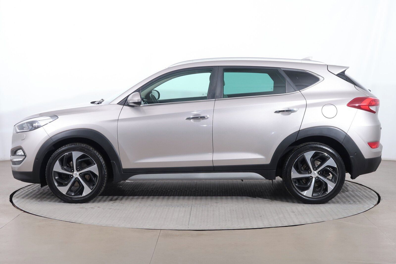 Hyundai Tucson, 1.7 CRDi, Automat - fotka 3