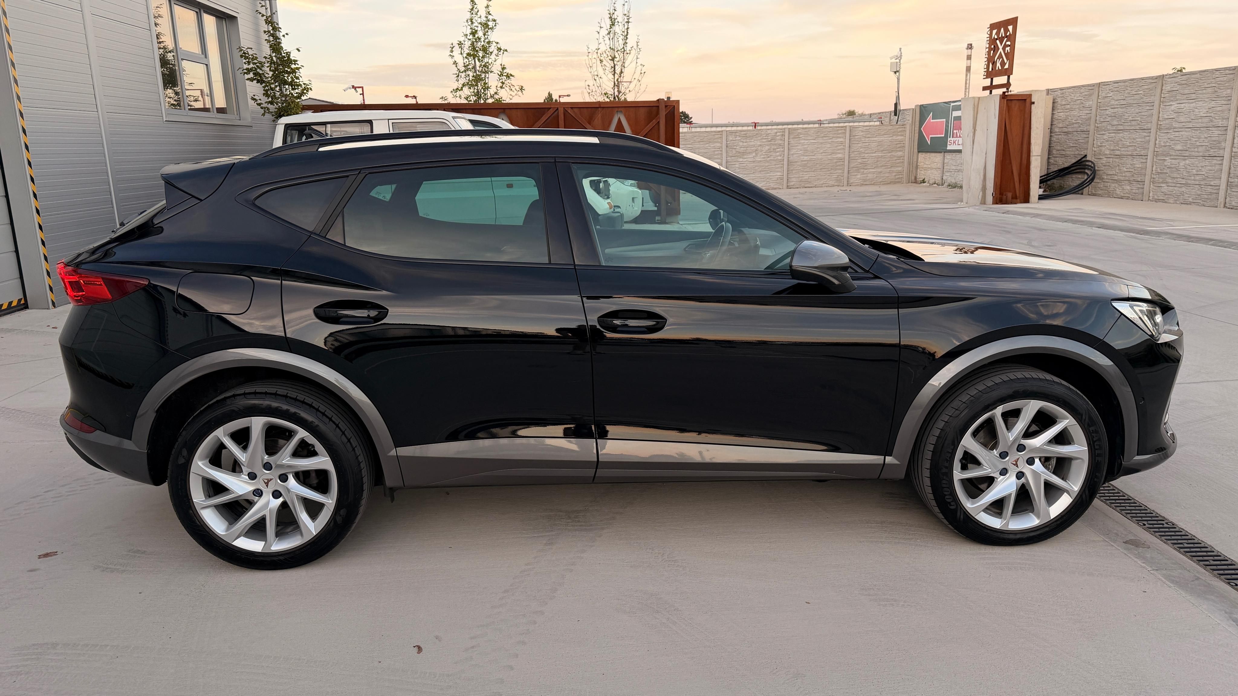 Cupra Formentor, Formentor 2.0TDI DSG 4x4 110kw - fotka 6