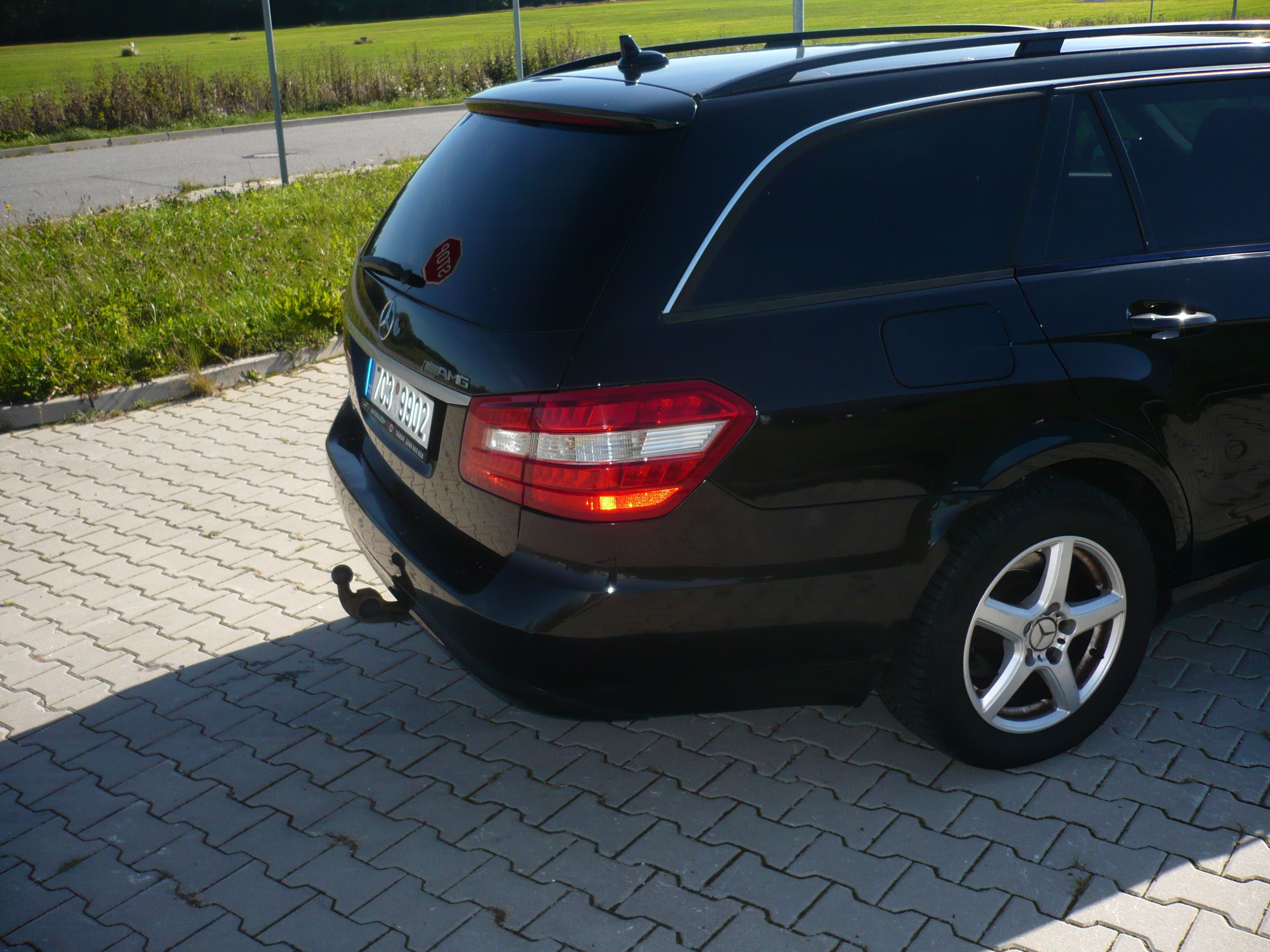 Mercedes-Benz Třídy E, 220 CDI - fotka 5