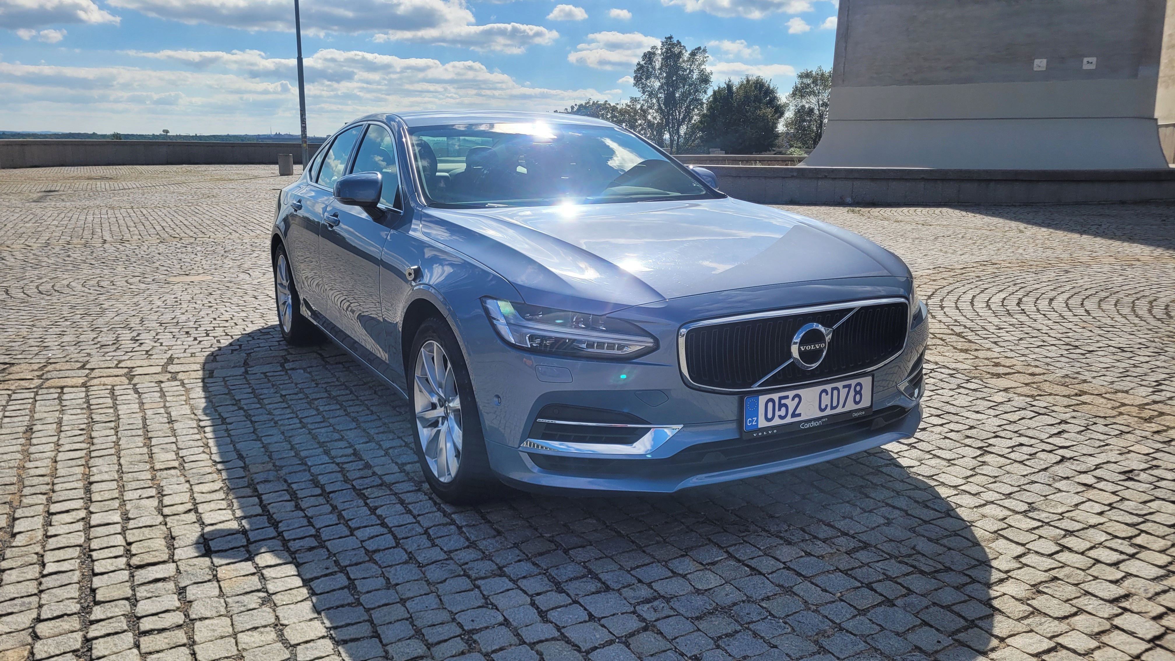 Volvo S90, Volvo S90 T8 TWINENGINE - fotka 4