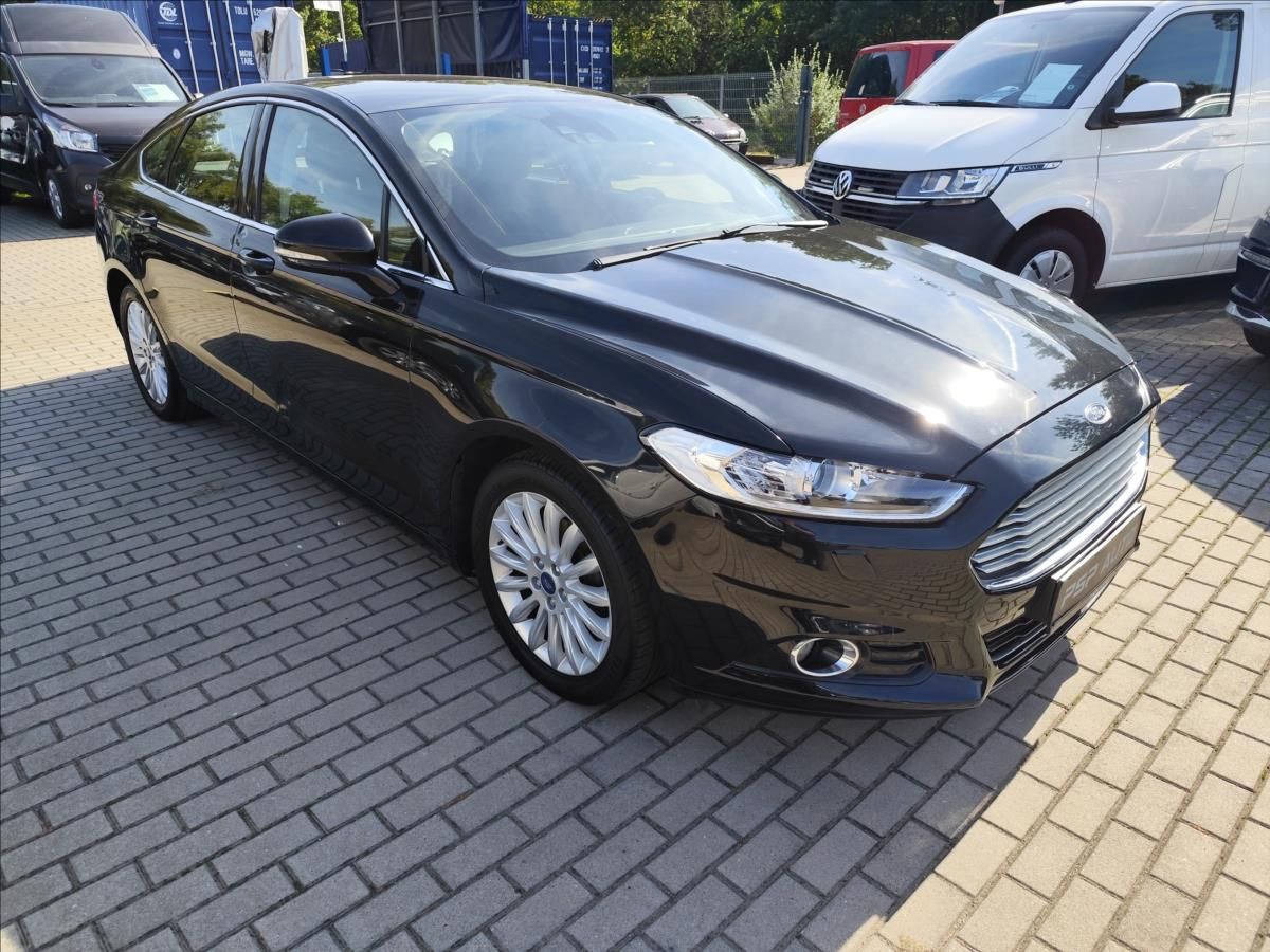 Ford Mondeo, 1,5i TITANIUM AUT 118KW GARANC - fotka 5