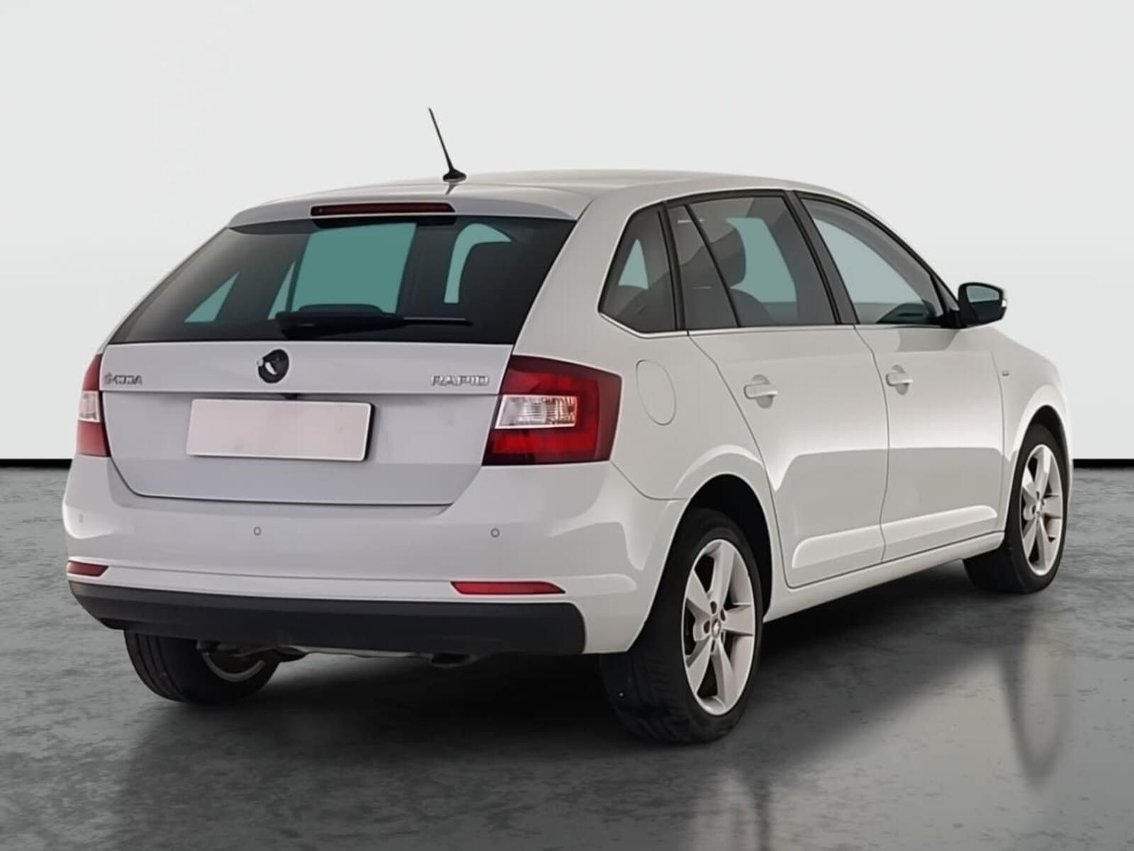 Škoda Rapid, 1.4 TSI, Spaceback, Automat - fotka 5