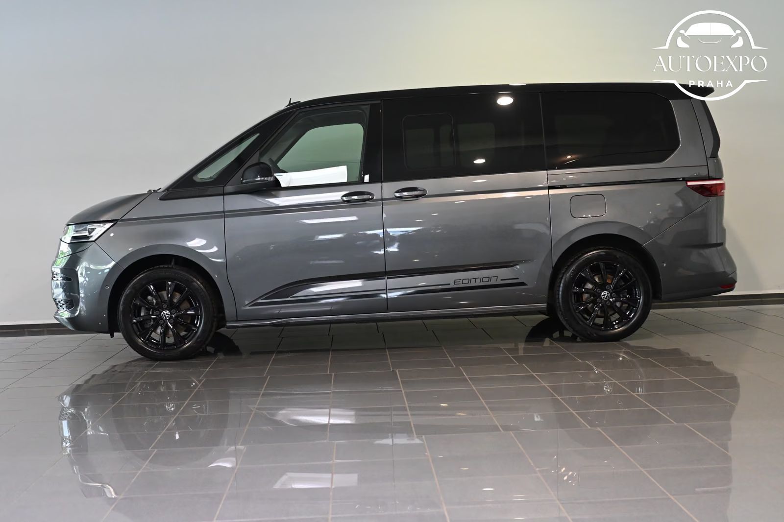 Volkswagen Multivan, 2.0 TDI Edition lang *Tažné* - fotka 4