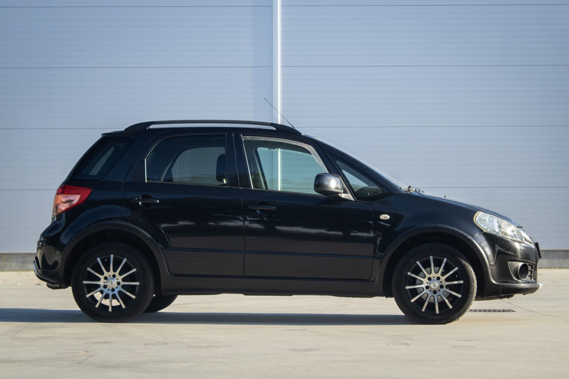Suzuki SX4 - fotka 4