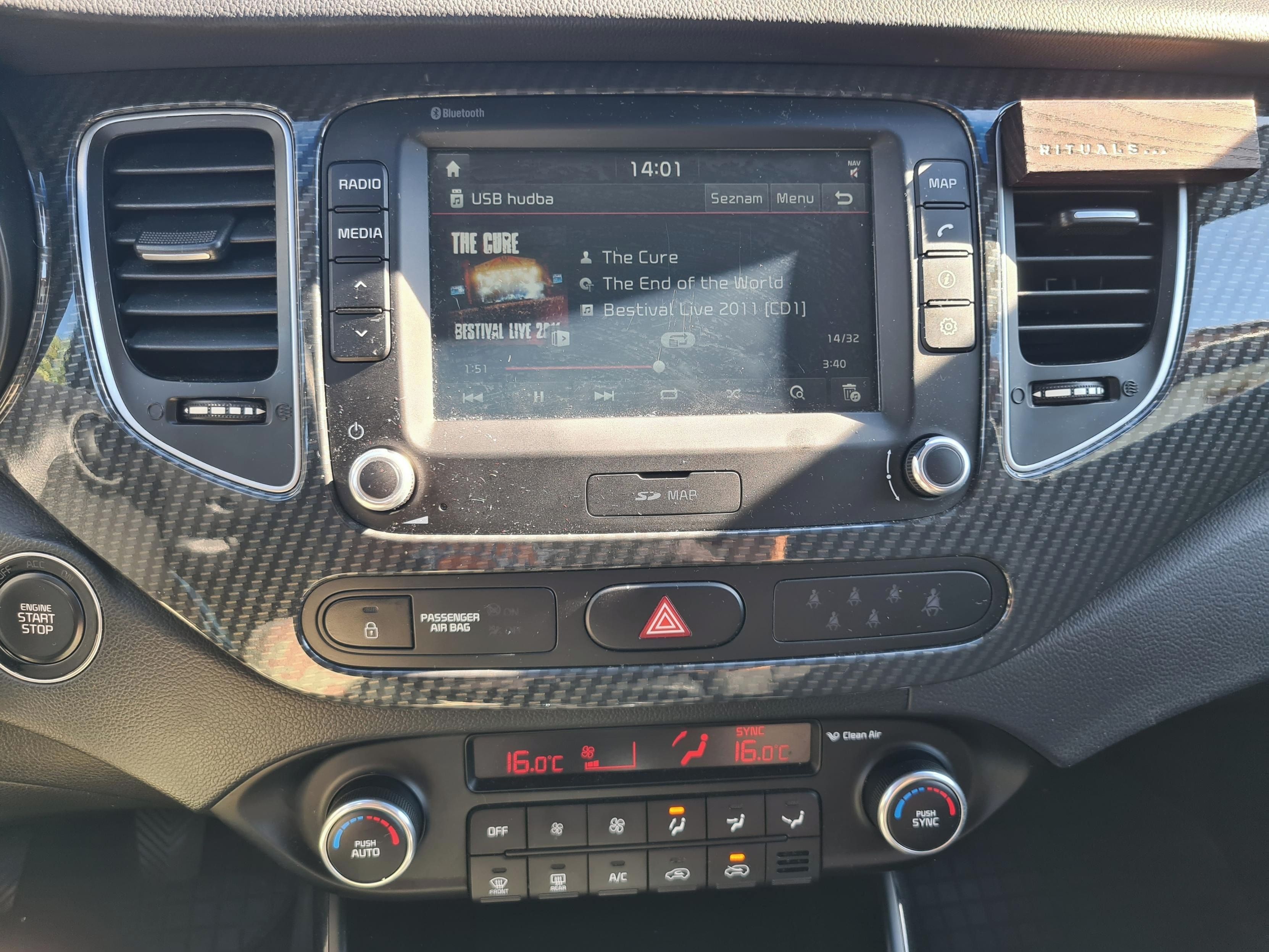 Kia Carens, 7 - míst, tažné, nová STK - fotka 6