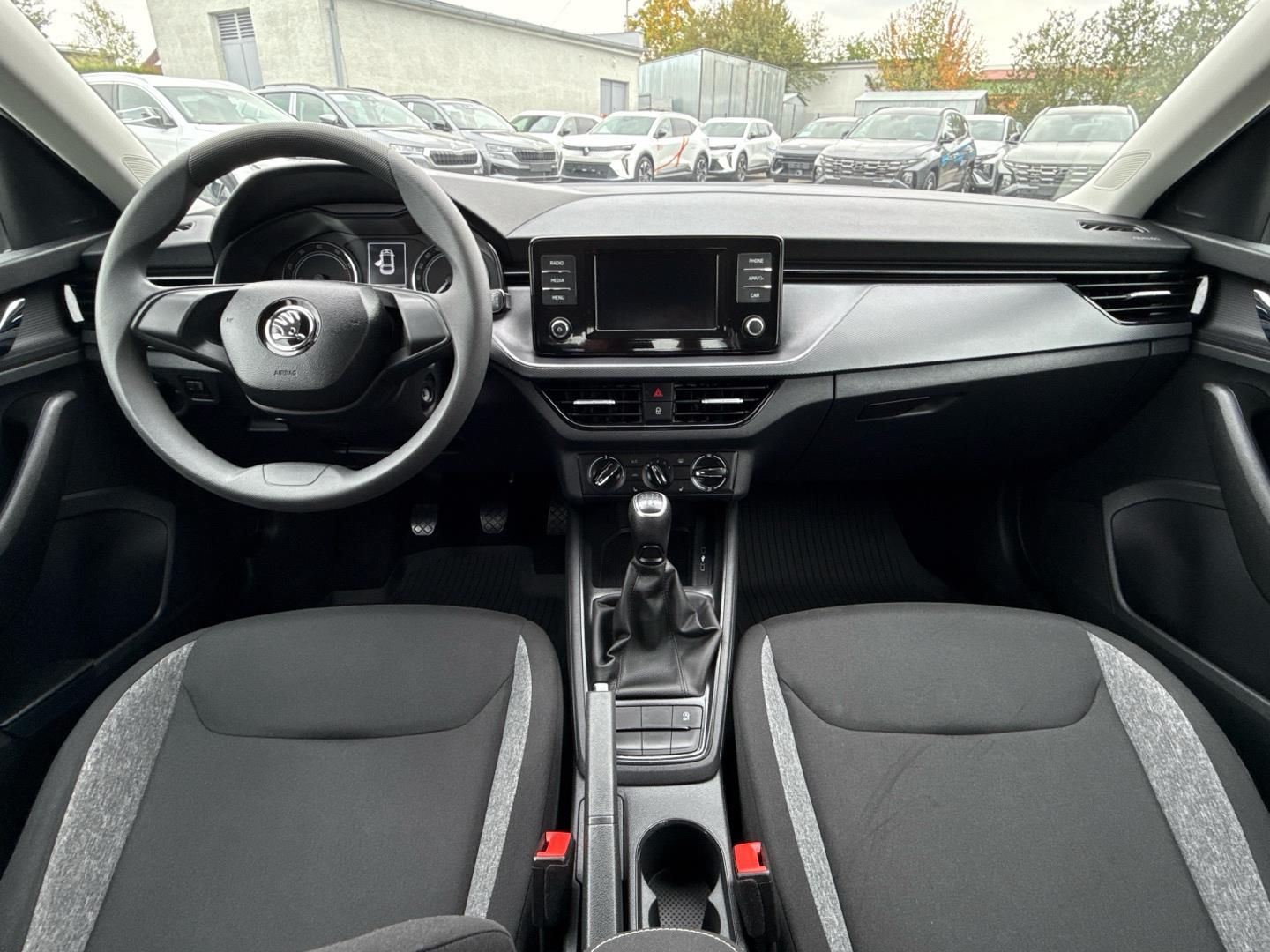 Škoda Scala, 1.0 TSI / 70 kW Active - fotka 5