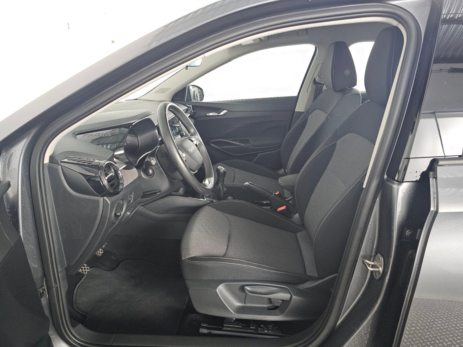 Škoda Fabia, 1.0TSI 70kW SELECTION - fotka 6