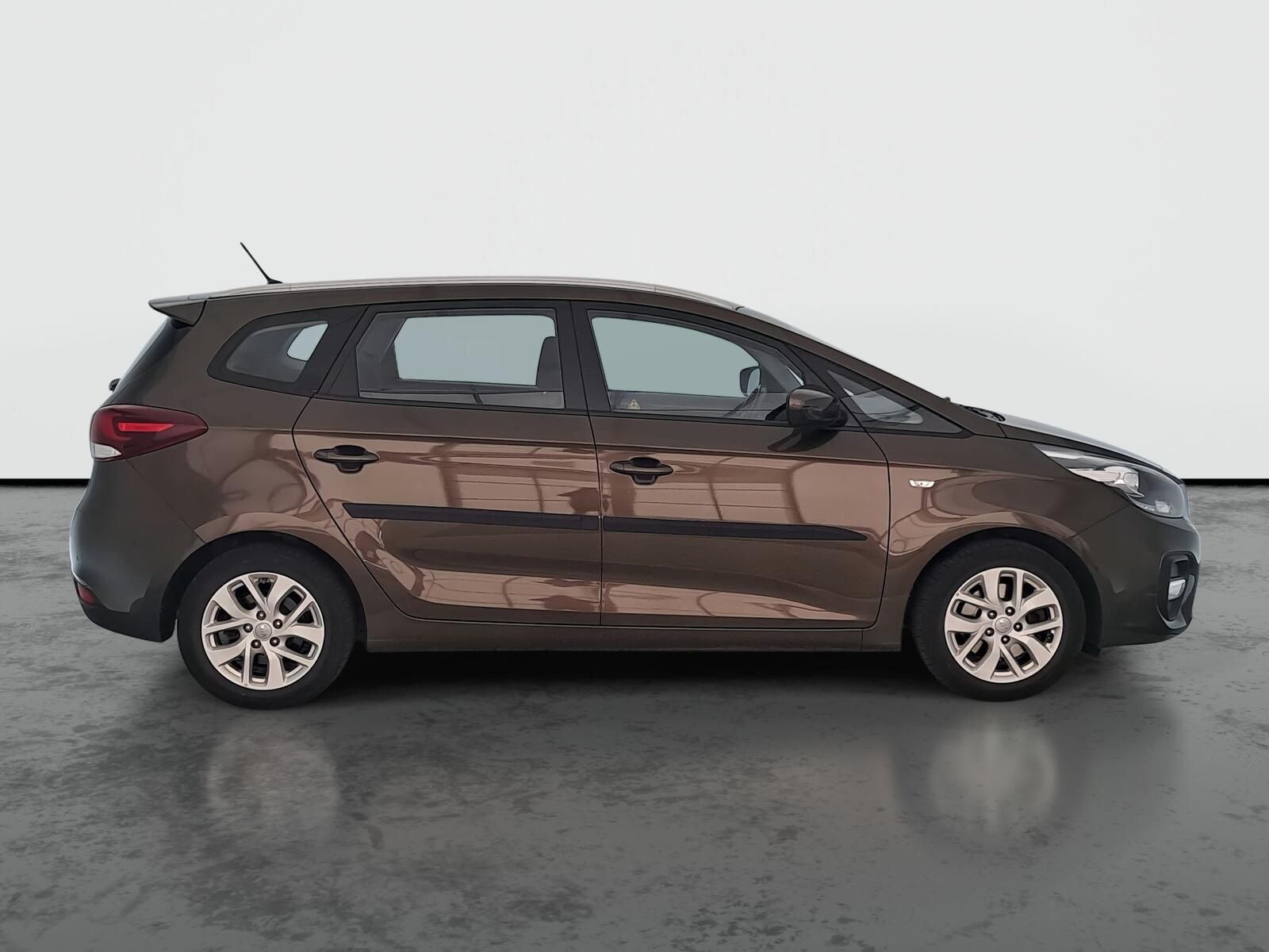 Kia Carens, 1.6 GDI, Serv.kniha - fotka 6