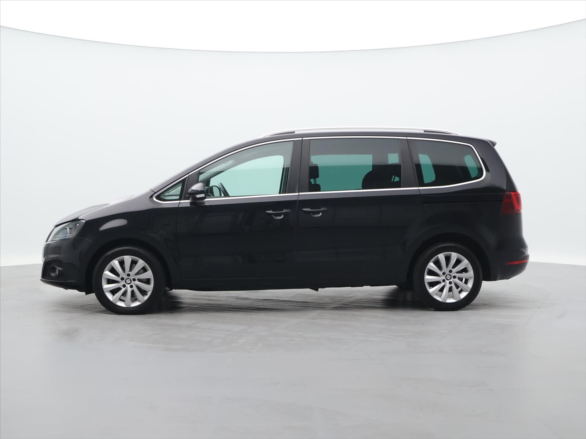Seat Alhambra, 2.0 TDI 110kW Style 7-Míst - fotka 4