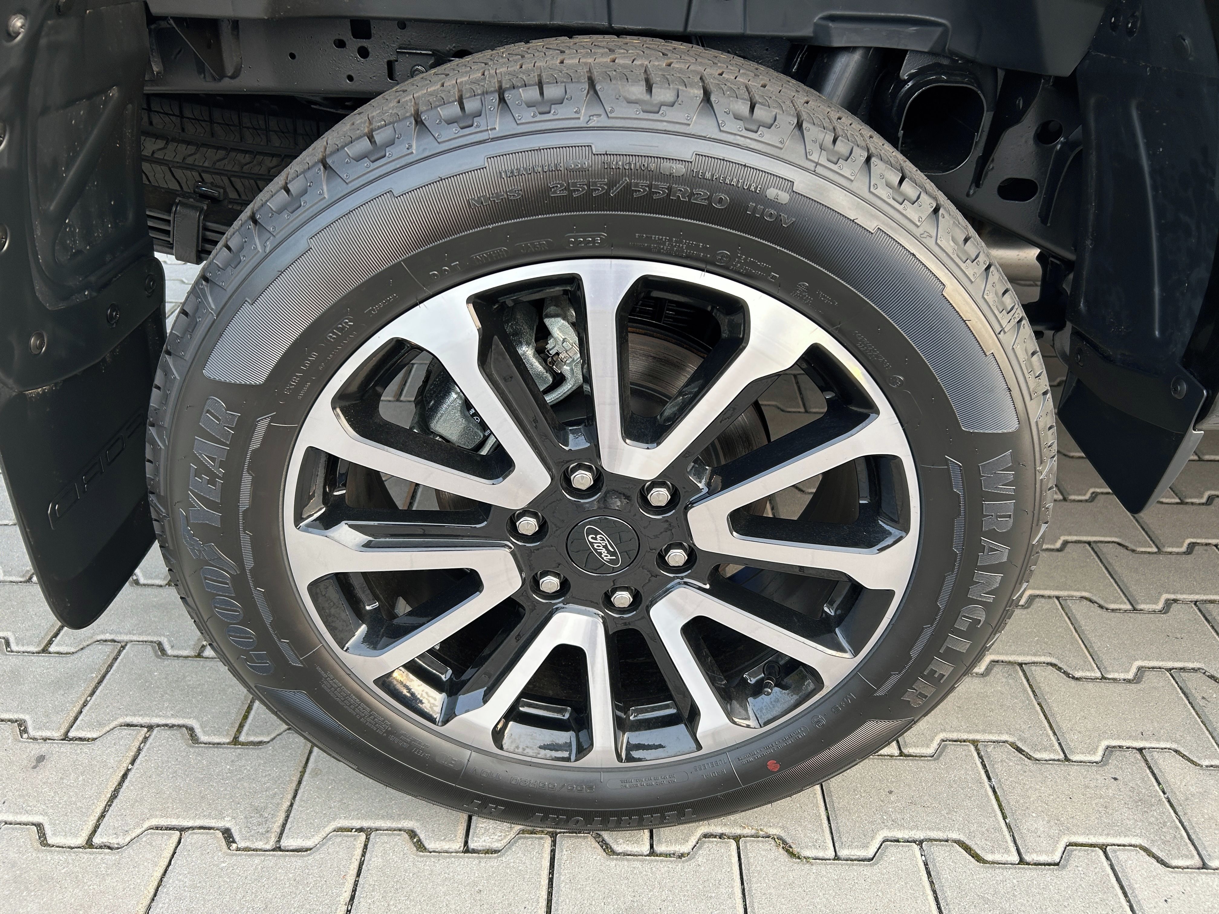 Ford Ranger, 3.0 EcoBlue V6 176 kW PLATINUM - fotka 6