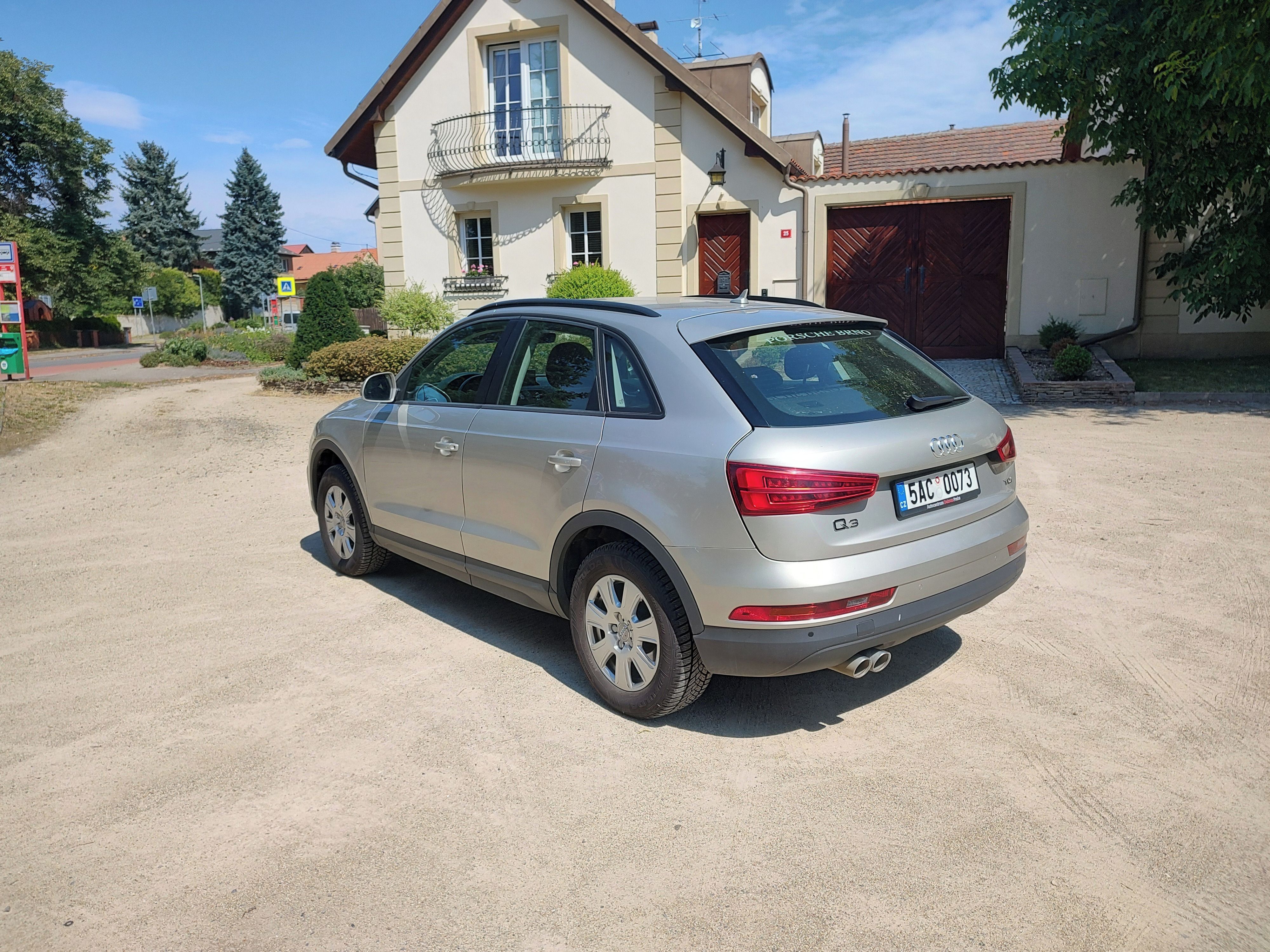 Audi Q3, 2.0tdi - fotka 5