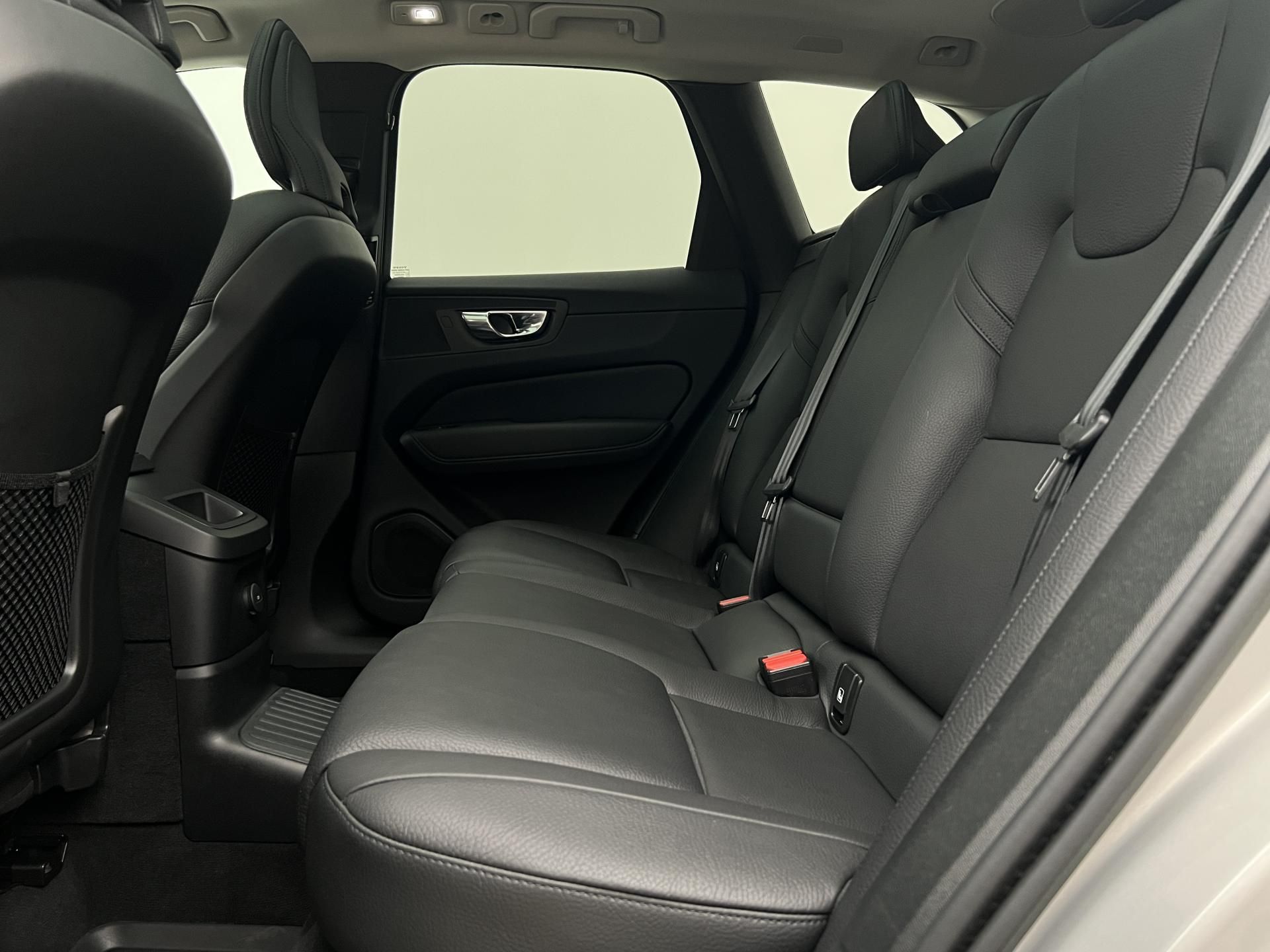Volvo XC60, T6 AWD RECHARGE INSCRIPTION - fotka 6