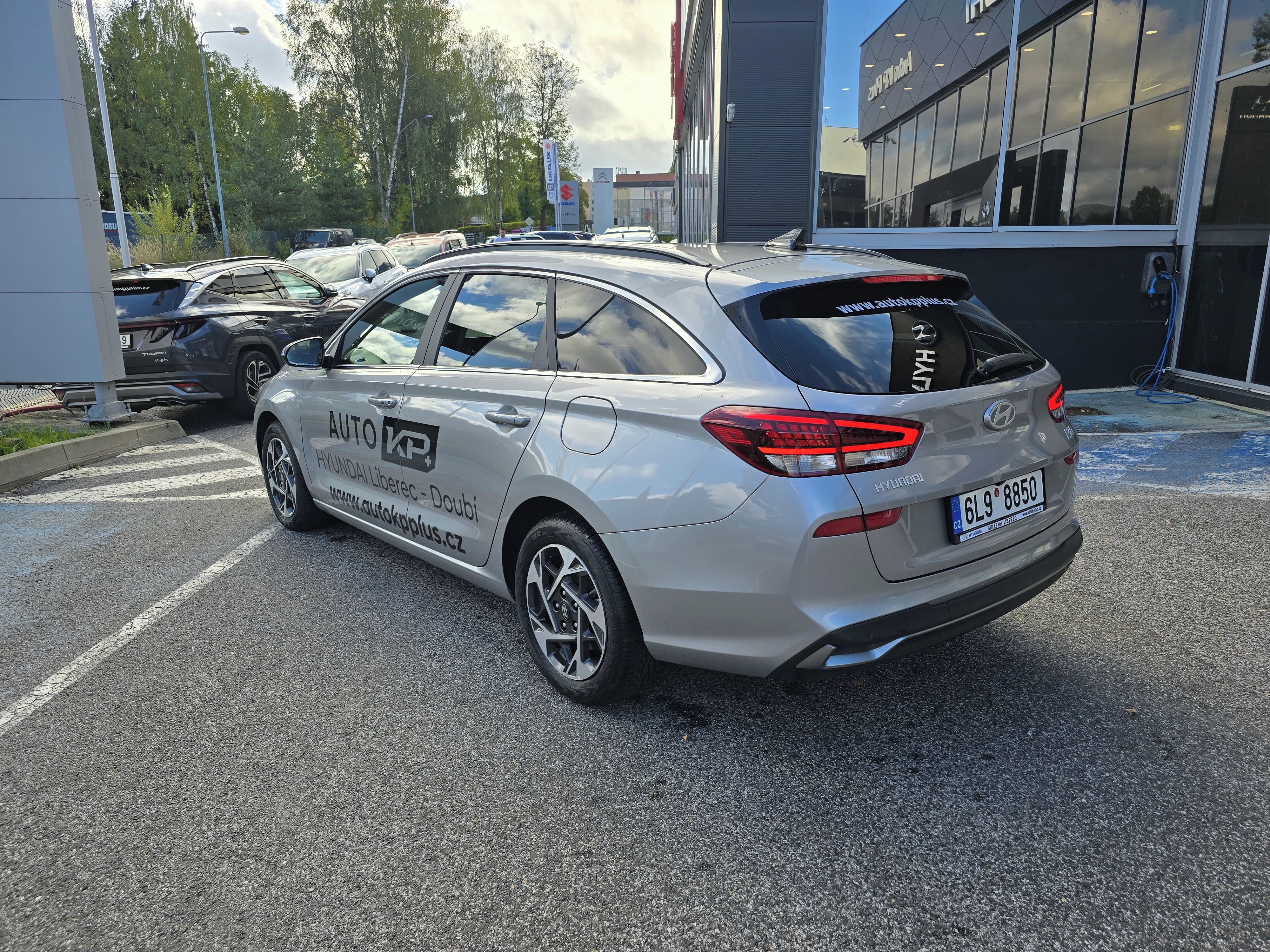 Hyundai i30, 1.6 T-GDI 150k 7°DCT Style - fotka 4