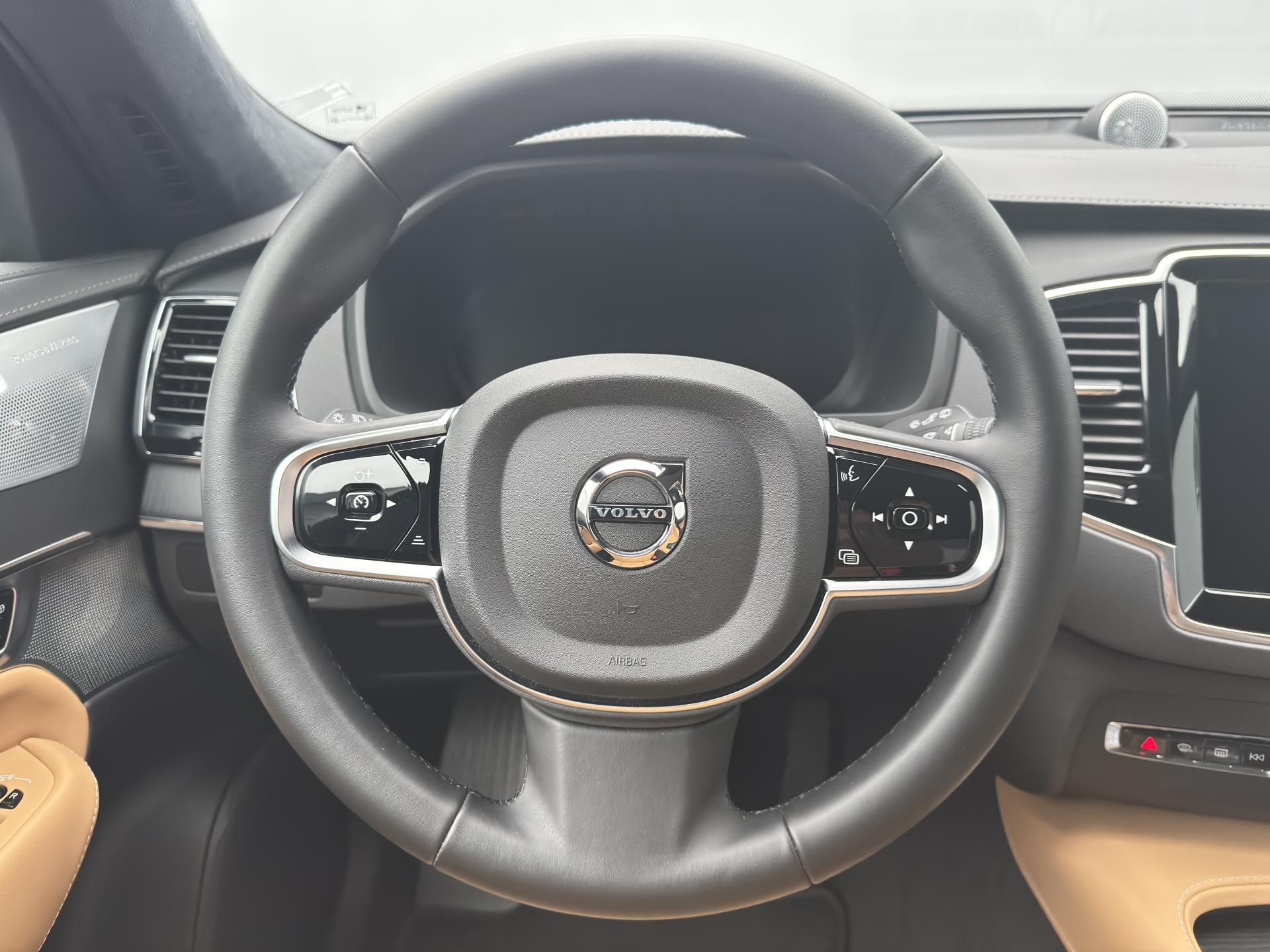Volvo XC90, T8 AWD RECHARGE ULTIMATE 1.maj - fotka 3