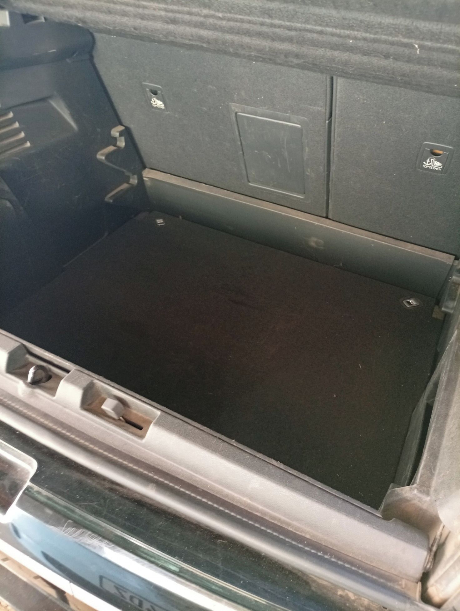 Peugeot 3008, PEUGEOT 3008 1.6i, 88 kw - fotka 4